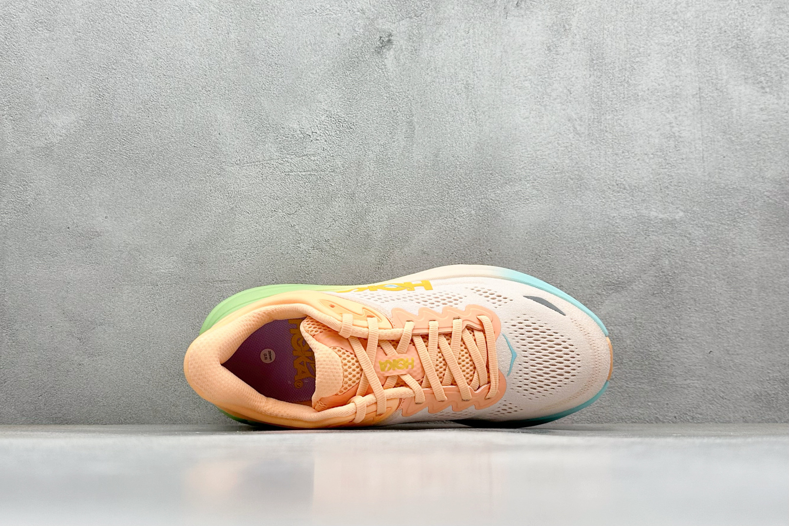 RS版HOKA ONE ONE Bondi 9 舒适防滑耐磨低帮休闲跑步鞋 货号：/FSTP尺码：36-