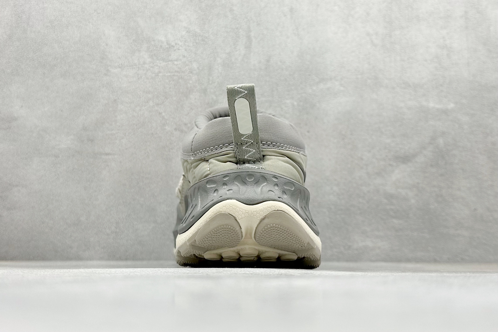 HOKA ONE ONE Ora Primo 内里薄绒 秋冬季保暖半拖 这款鞋无论从脚感上 设计上都是当