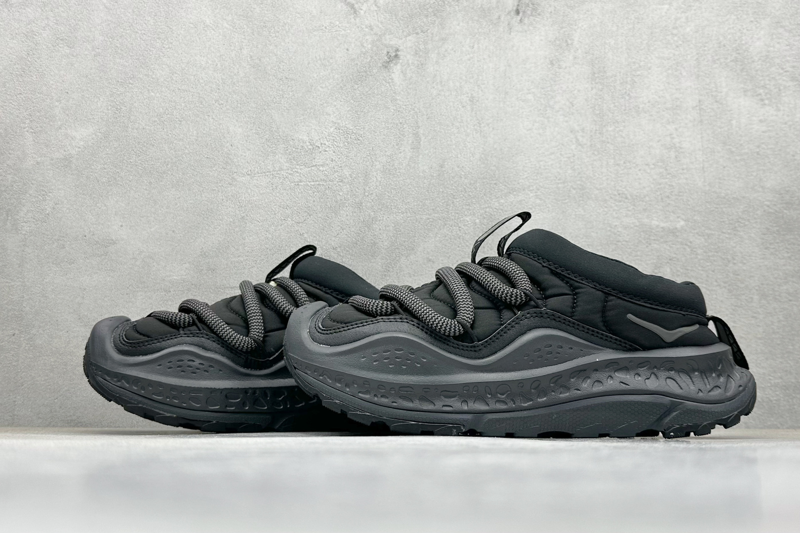 HOKA ONE ONE Ora Primo 内里薄绒 秋冬季保暖半拖 这款鞋无论从脚感上 设计上都是当