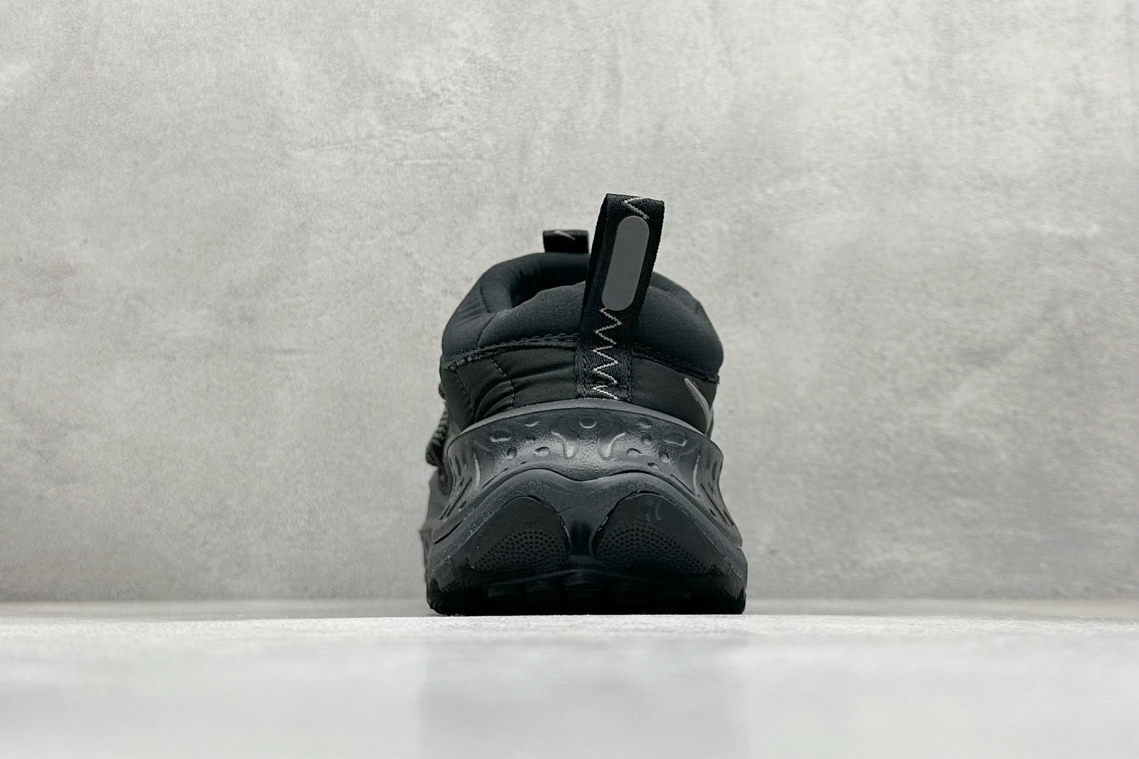 HOKA ONE ONE Ora Primo 内里薄绒 秋冬季保暖半拖 这款鞋无论从脚感上 设计上都是当