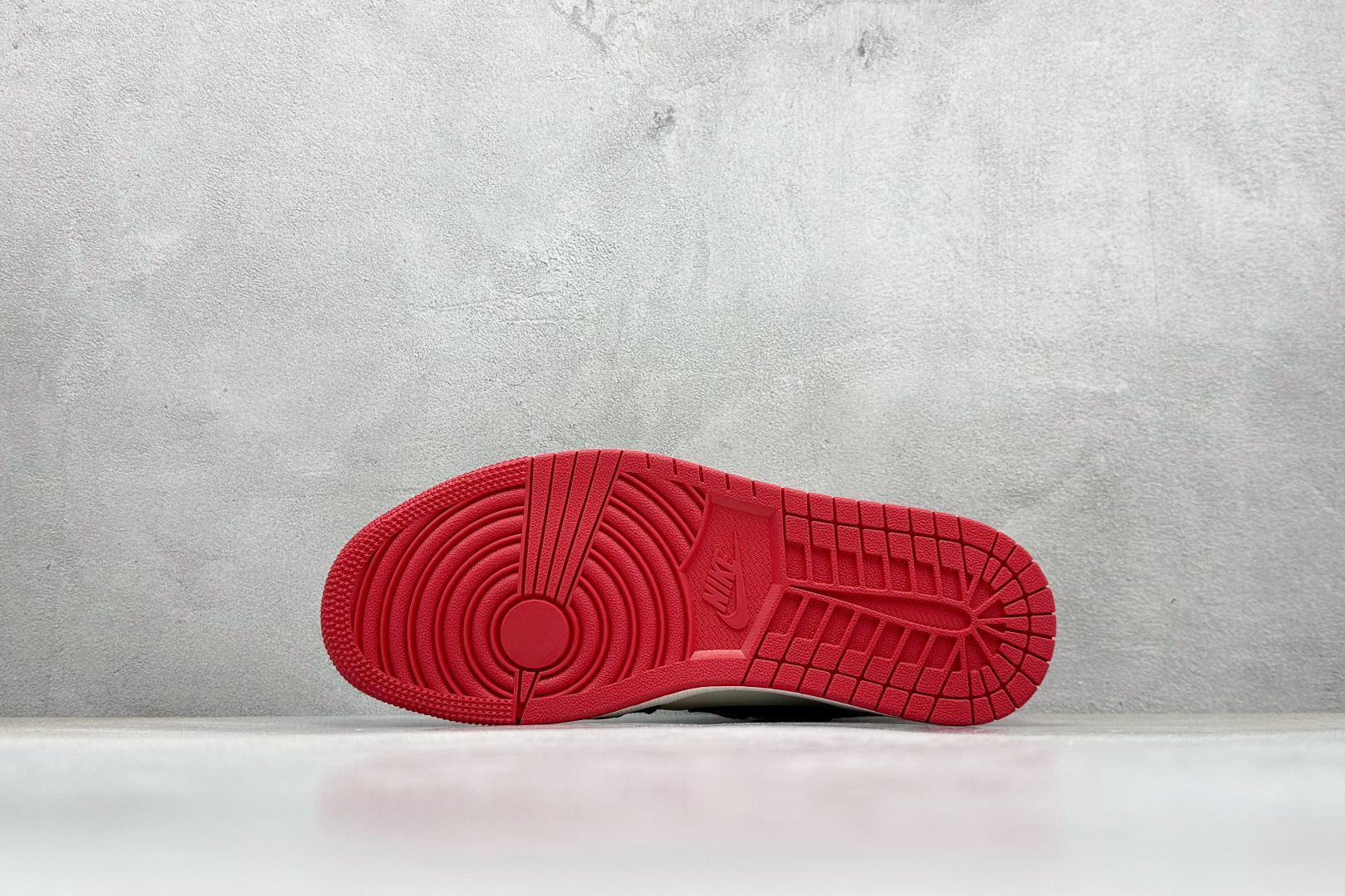 福利特价 Air Jordan 1 Low AJ1 乔1 斯图西联名-黑红抽绳 高端定制 低帮复古篮球鞋