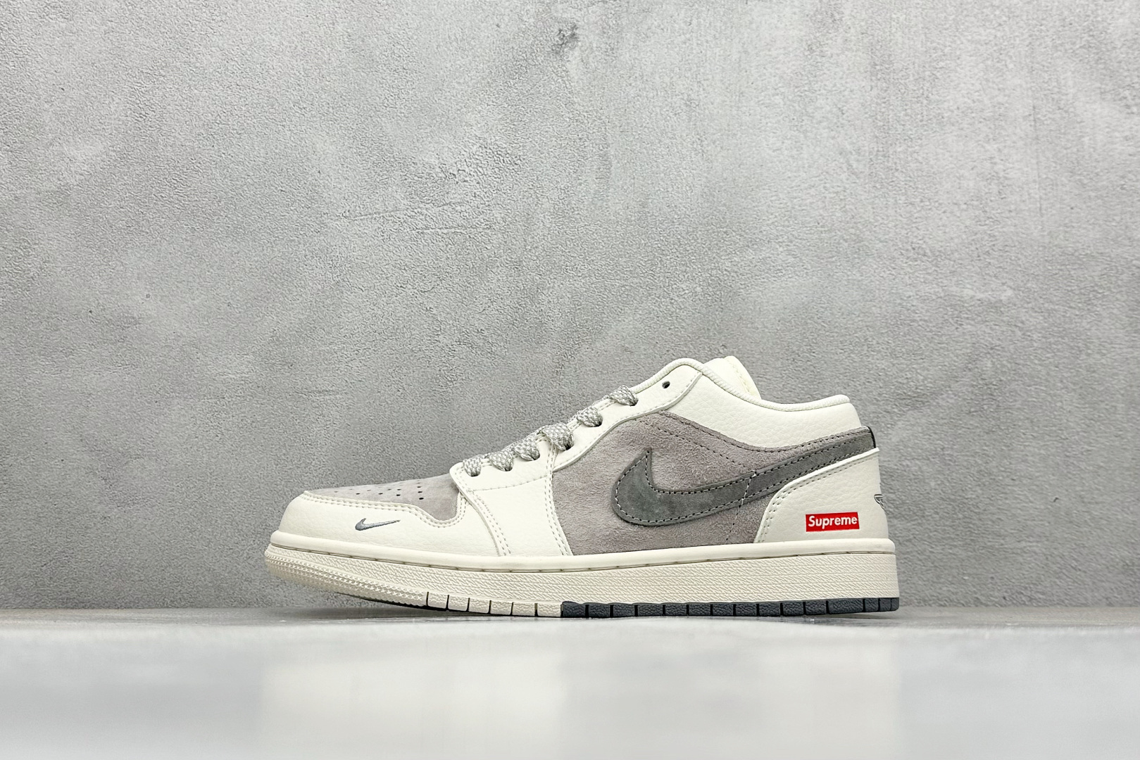 福利特价 Air Jordan 1 Low 斯图西联名 高端定制 低帮复古篮球鞋#定制鞋盒 大厂纯原品质