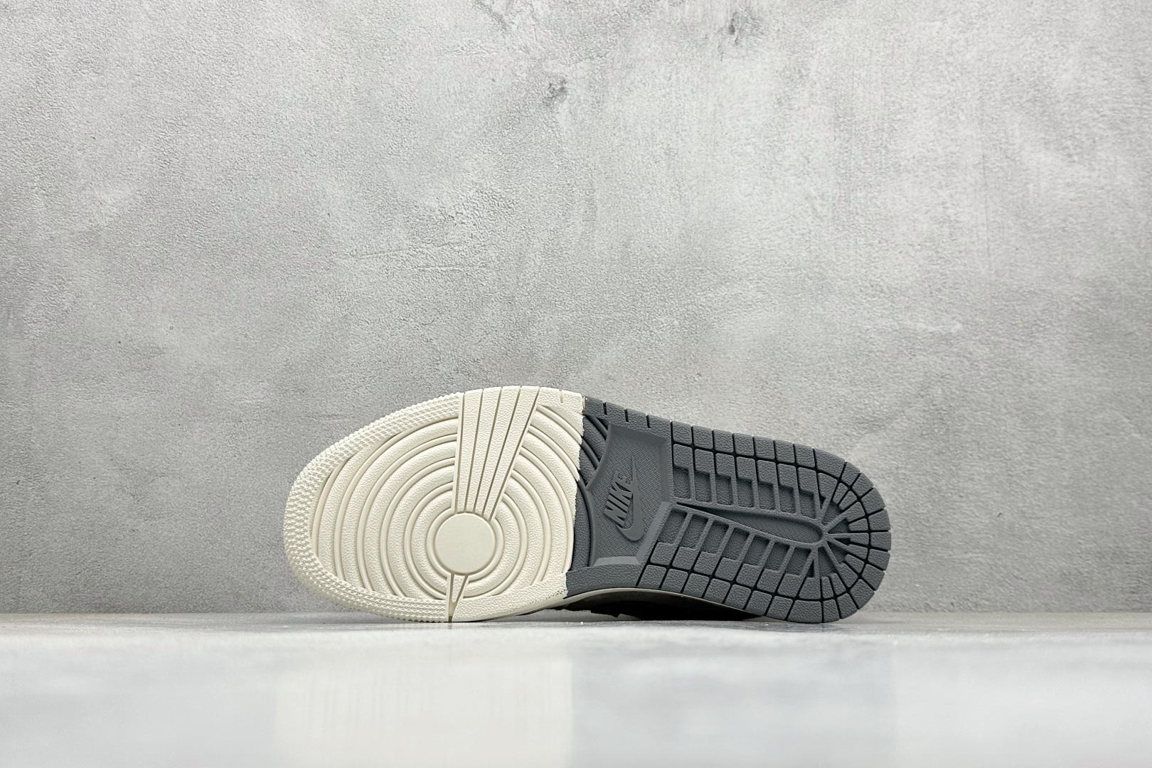 福利特价 Air Jordan 1 Low 斯图西联名 高端定制 低帮复古篮球鞋#定制鞋盒 大厂纯原品质