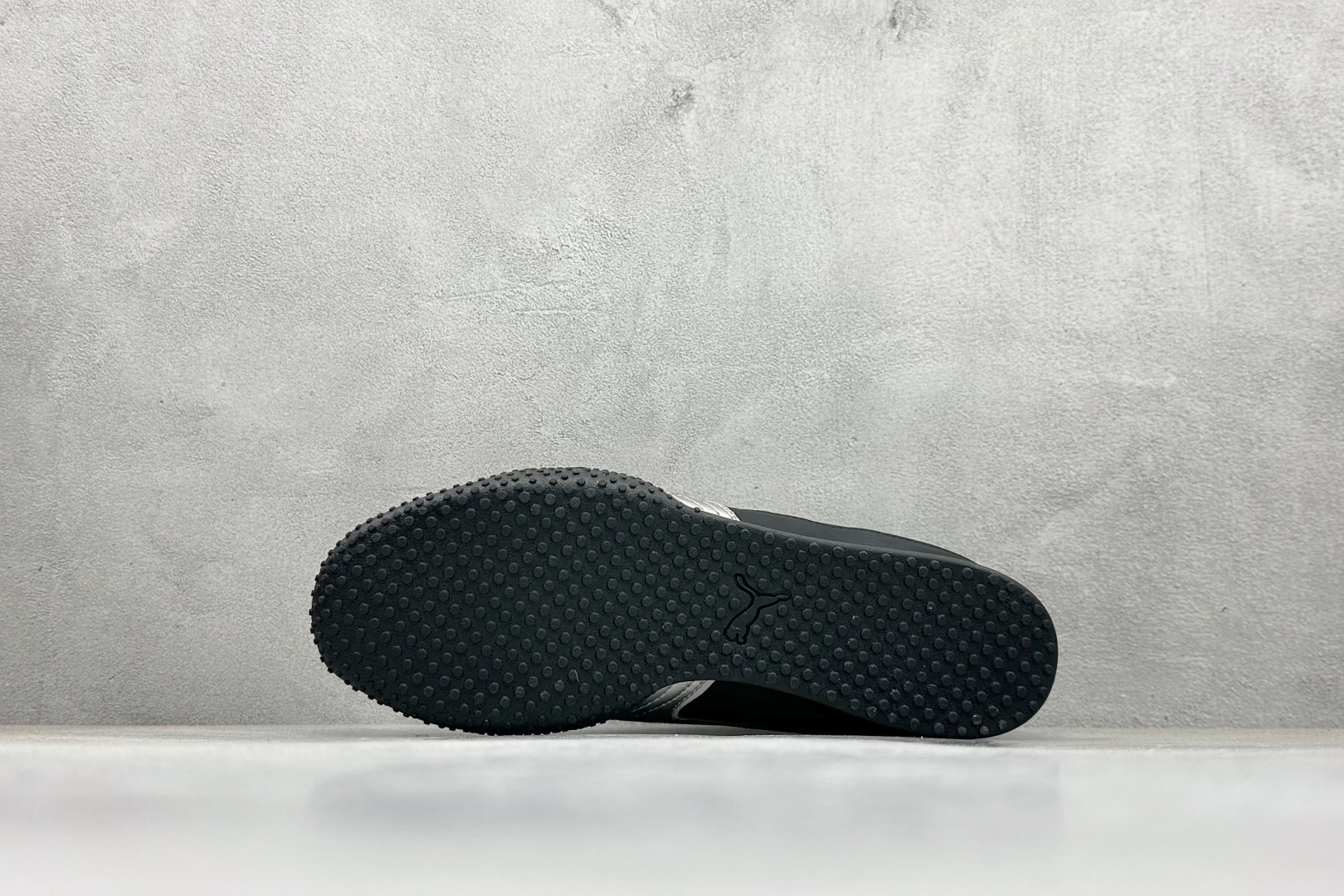 TG版PUMA Bella V2 Leather彪马 舒适 低帮生活休闲德训薄底鞋 404043-01