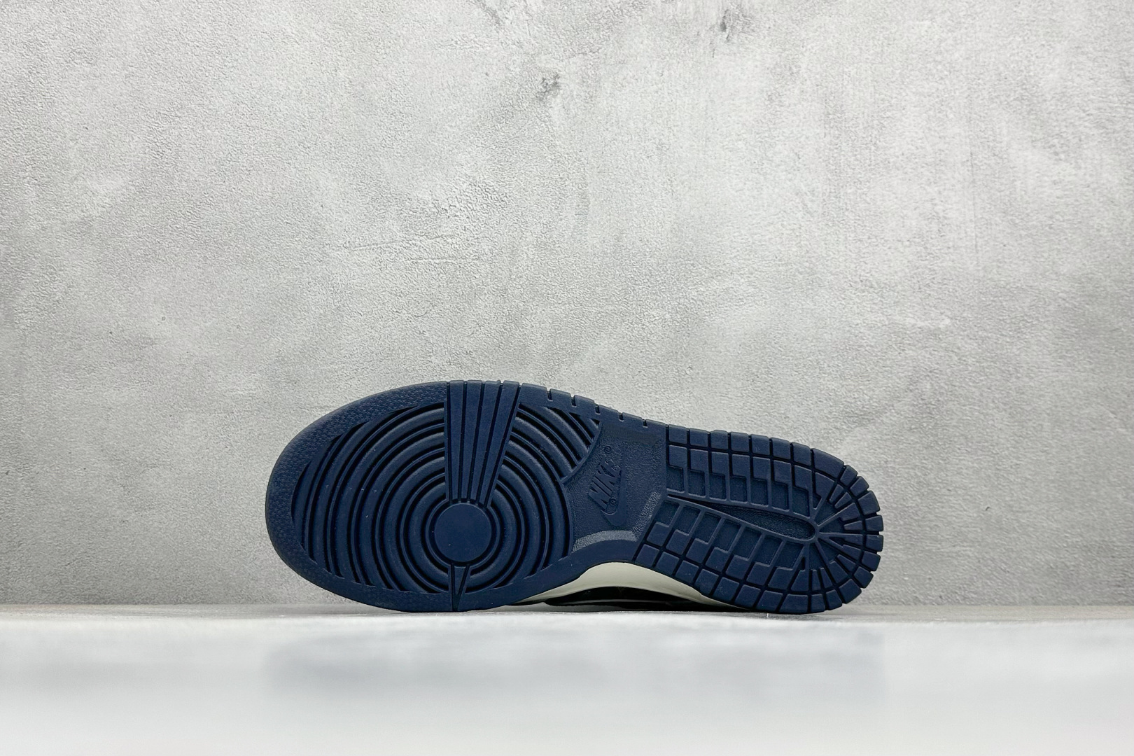 280 SC版Nike SB Dunk Low LV联名 深蓝牛仔 高端定制 低帮休闲板鞋 SC0601-469-Chinese UA Cheap High Quatity Brand Clothes Bags handbags Sneakers wholesale wholesaler seller from China Factory suppliers Fashion Clothing Shoes best Quality Beautiful Price 280 SC版Nike SB Dunk Low LV联名 深蓝牛仔 高端定制 低帮休闲板鞋 SC0601-469