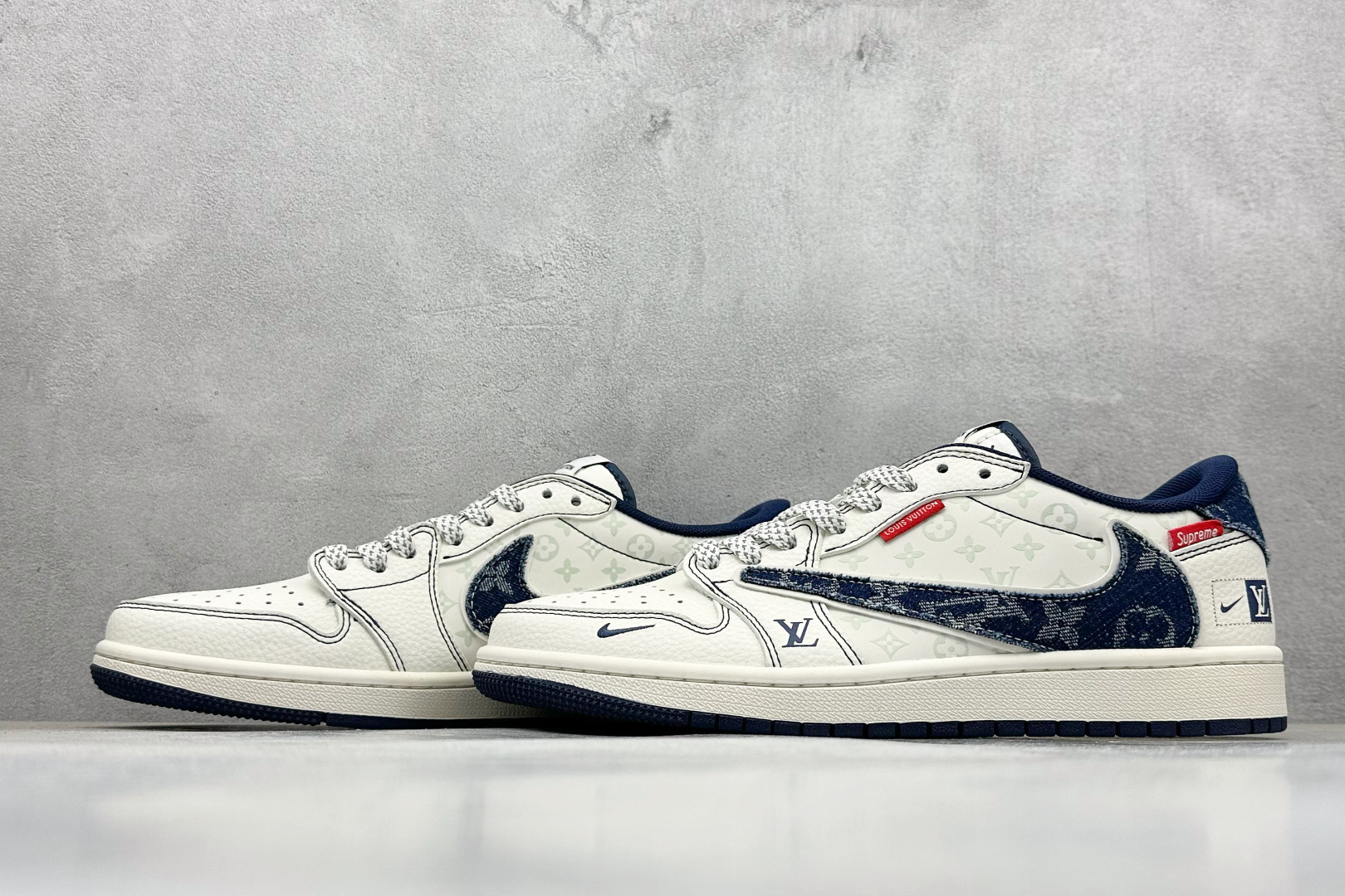 280 XC版Travis Scott x Fragment Design x Air Jordan 1 Low SP AJ1 乔1 LV联名 蓝牛仔织标 低帮文化休闲板鞋 CX5050-Y16-Chinese UA Cheap High Quatity Brand Clothes Bags handbags Sneakers wholesale wholesaler seller from China Factory suppliers Fashion Clothing Shoes best Quality Beautiful Price 280 XC版Travis Scott x Fragment Design x Air Jordan 1 Low SP AJ1 乔1 LV联名 蓝牛仔织标 低帮文化休闲板鞋 CX5050-Y16