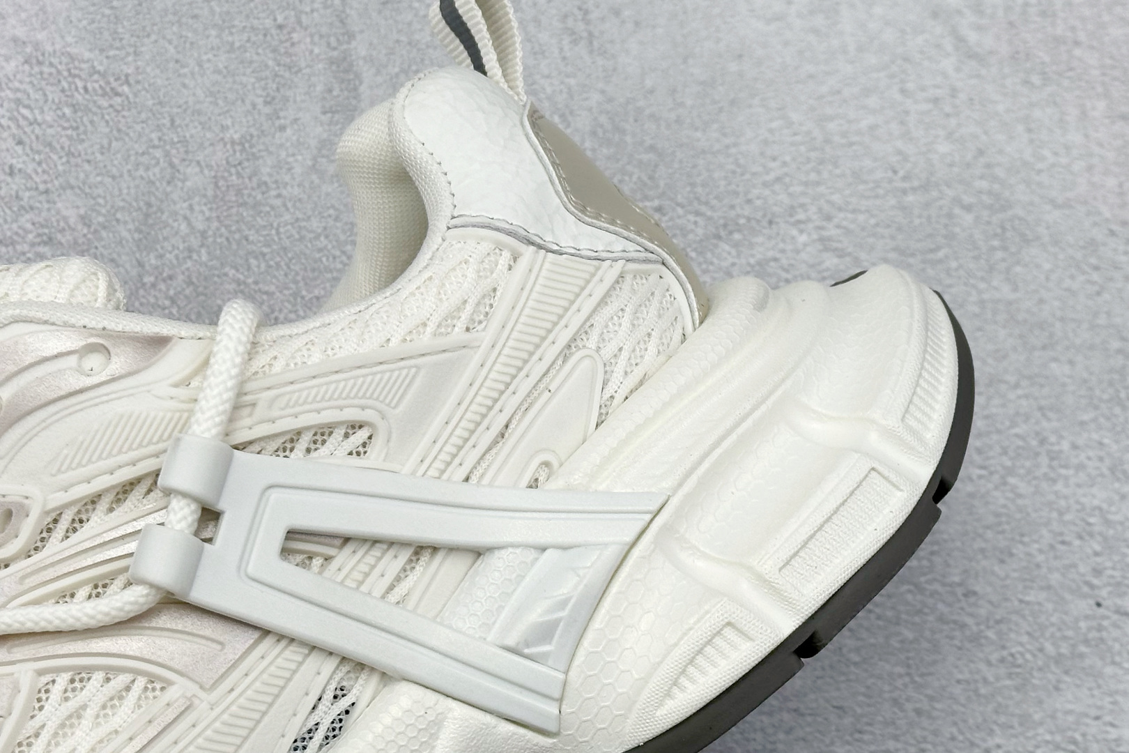 200 GG-CC Chunky Low 休闲时尚运动老爹鞋系列