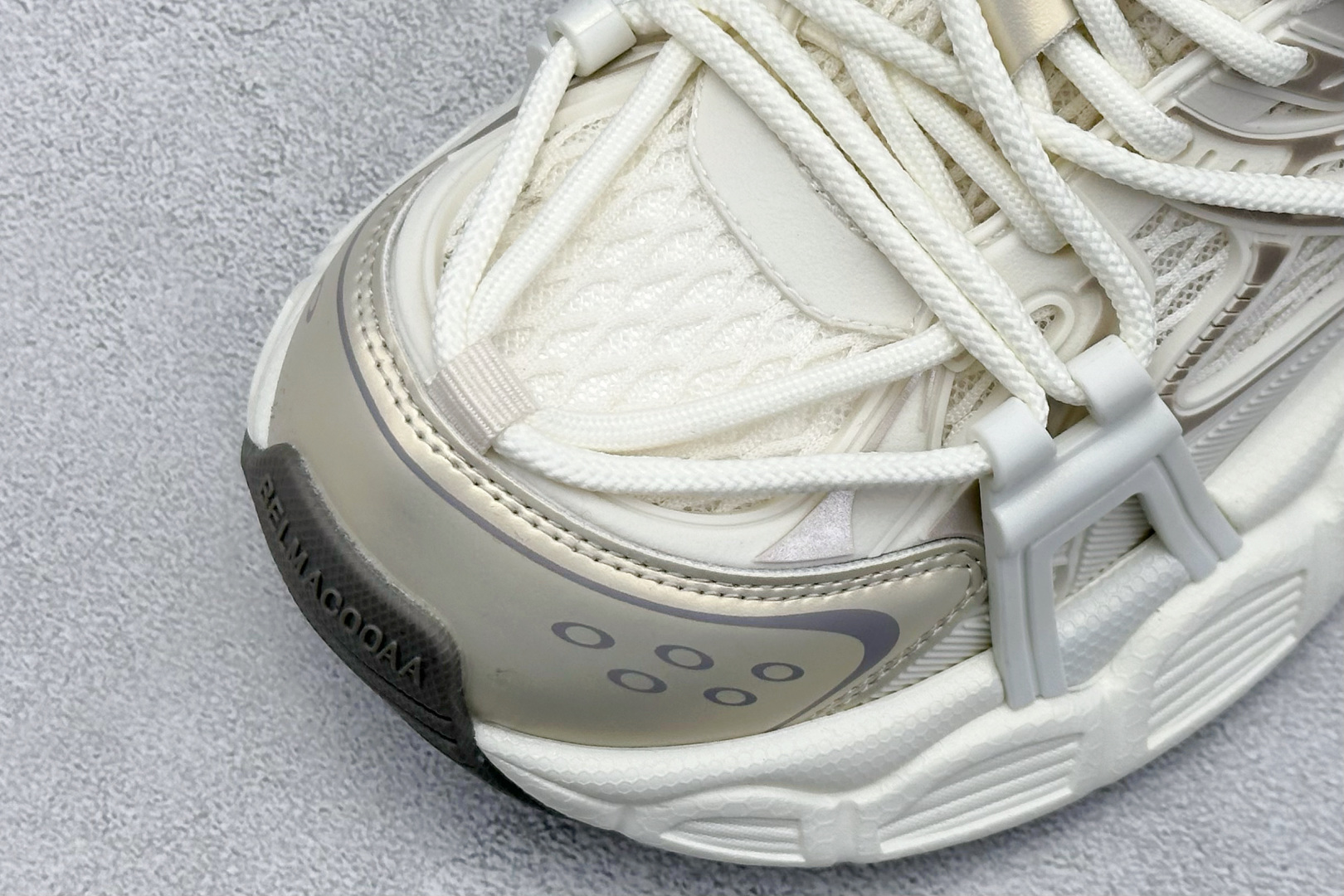 200 GG-CC Chunky Low 休闲时尚运动老爹鞋系列