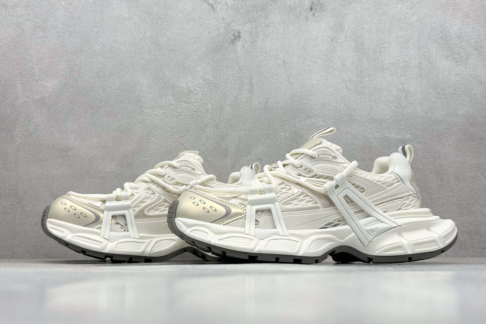 200 GG-CC Chunky Low 休闲时尚运动老爹鞋系列