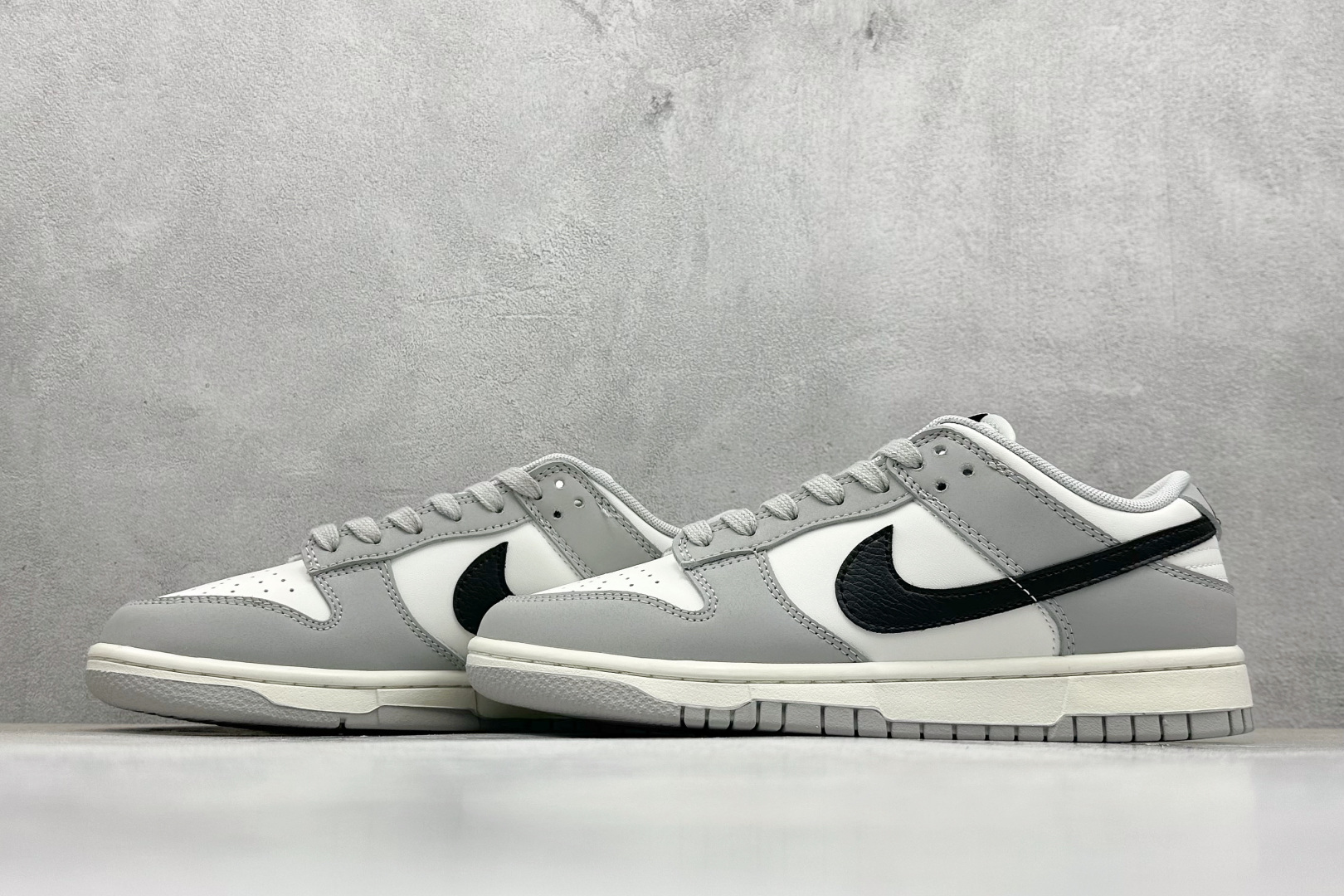 史诗级Nike SB Dunk Low 白黑灰 低帮休闲板鞋 IB3079-101-High Quatity Cheap Brand wholesale wholesaler seller Clothes Bags handbags Sneakers Top Fashion Clothing Shoes from China Factory Chinese suppliers best Quality Beautiful Price 史诗级Nike SB Dunk Low 白黑灰 低帮休闲板鞋 IB3079-101