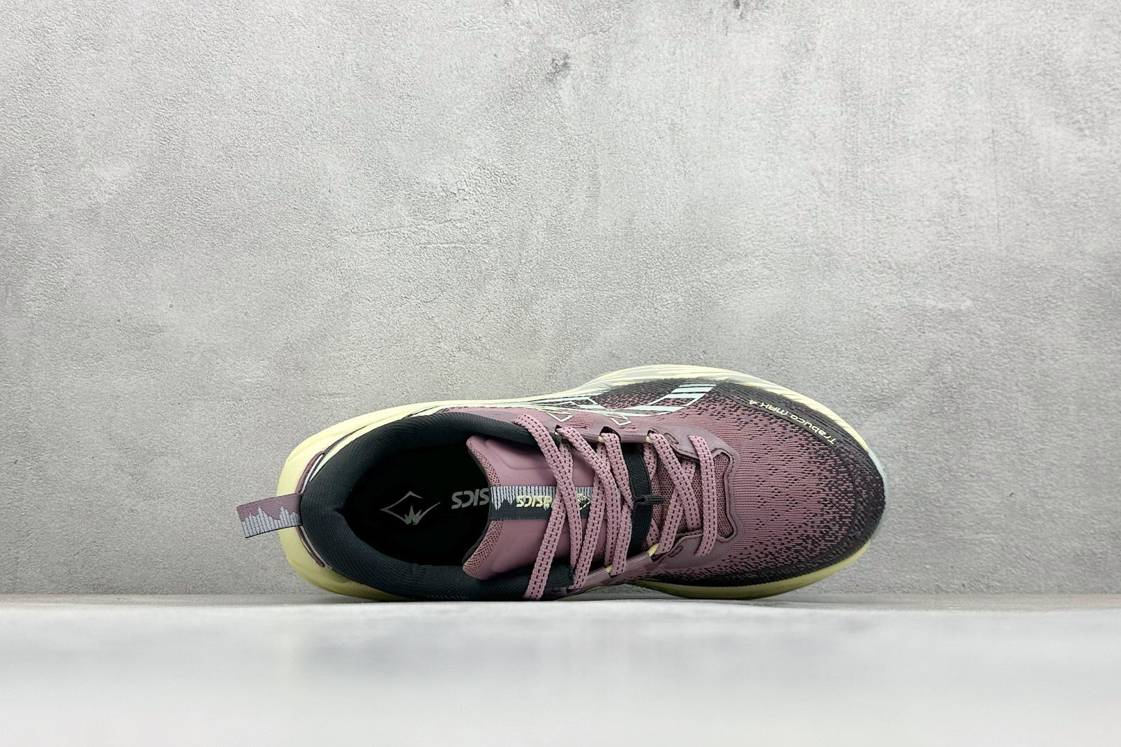 200 Asics Trabuco 4 亚瑟士运动休闲透气专业跑鞋 1012B769-500