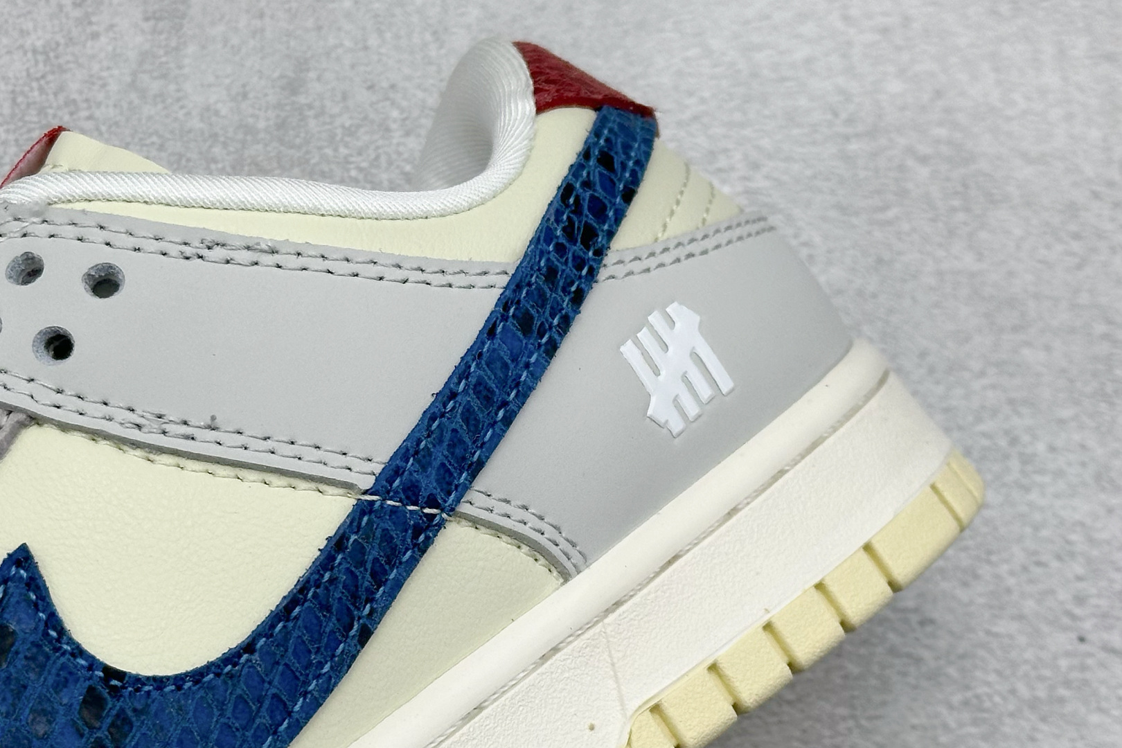 福利特价 【纯原】Nike SB Dunk Low UN联名 周年高端定制 低帮休闲板鞋 定制鞋盒 大厂