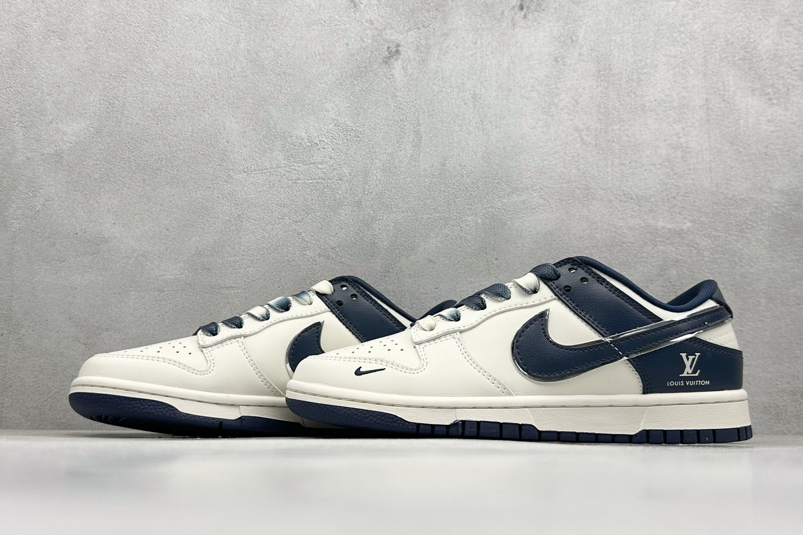 福利特价 【纯原】Nike SB Dunk Low LV联名 周年高端定制 低帮休闲板鞋 定制鞋盒 大厂
