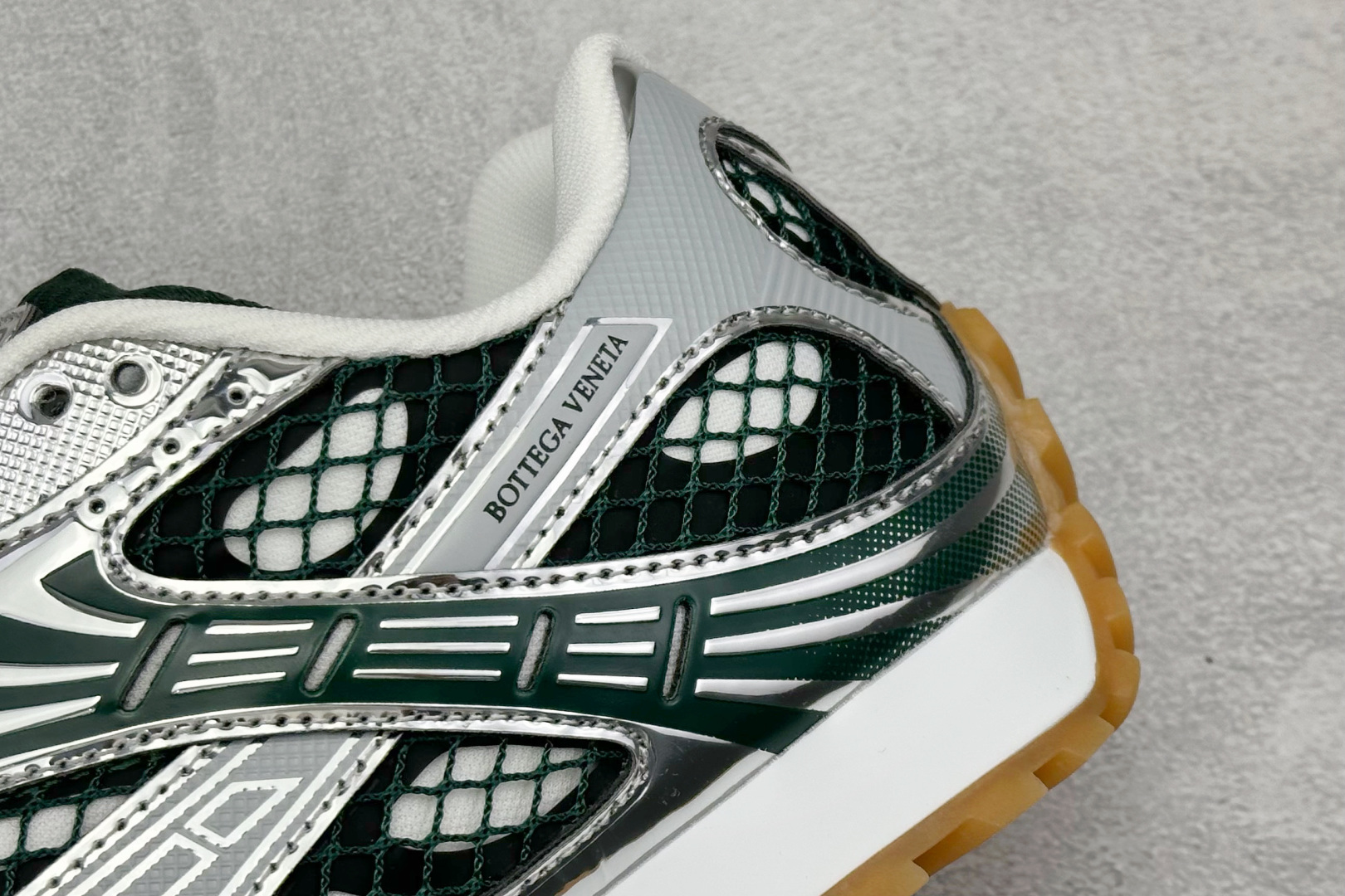 M版BOTTEGA VENETA Orbit Runner BV葆蝶家时尚休闲王一博同款老爹鞋运动鞋-High Quatity Cheap Brand wholesale wholesaler seller Clothes Bags handbags Sneakers Top Fashion Clothing Shoes from China Factory Chinese suppliers best Quality Beautiful Price M版BOTTEGA VENETA Orbit Runner BV葆蝶家时尚休闲王一博同款老爹鞋运动鞋