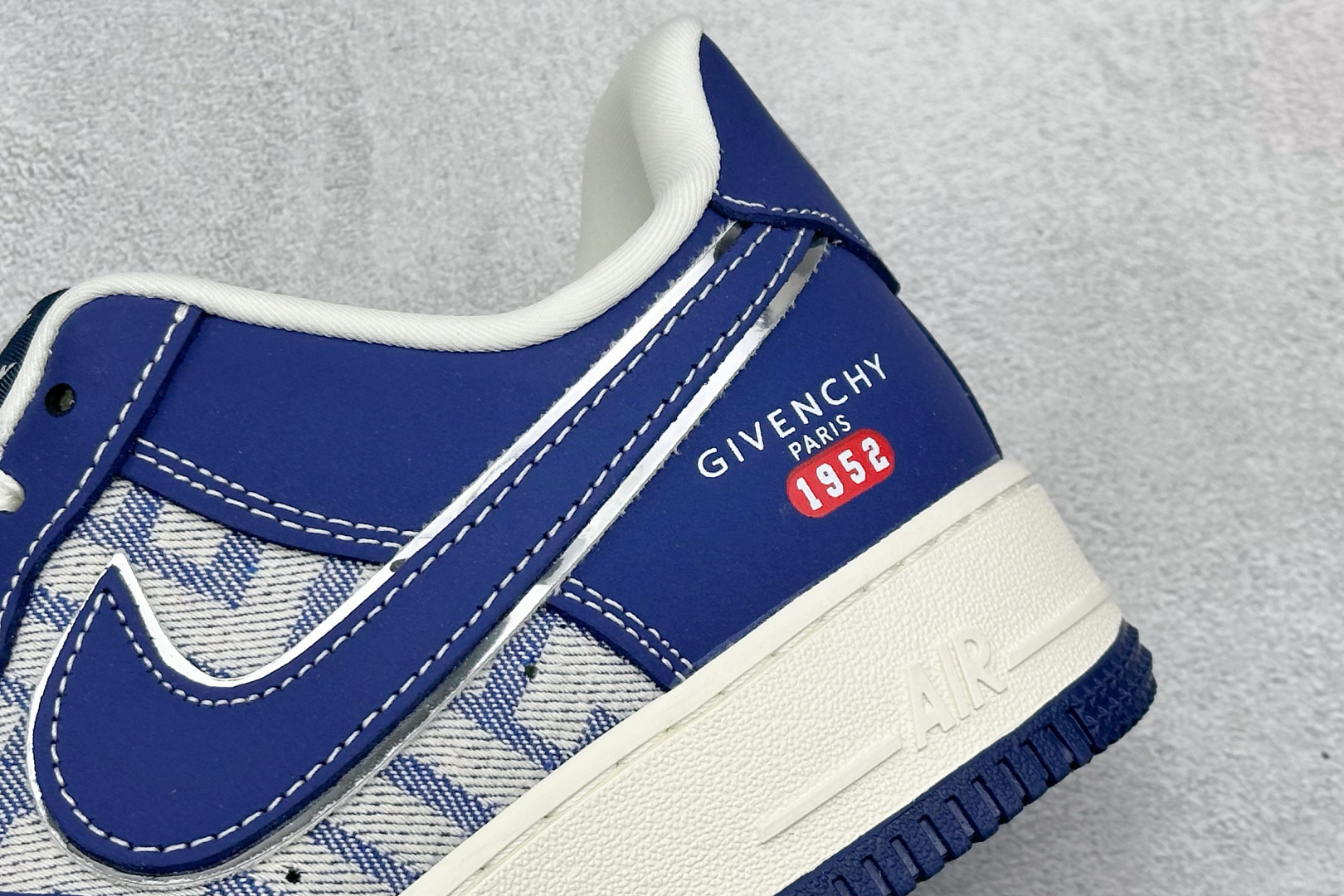 SC版Nike Air Force 1 Low 07 x GIVENCHY 蓝白 DK0188-087