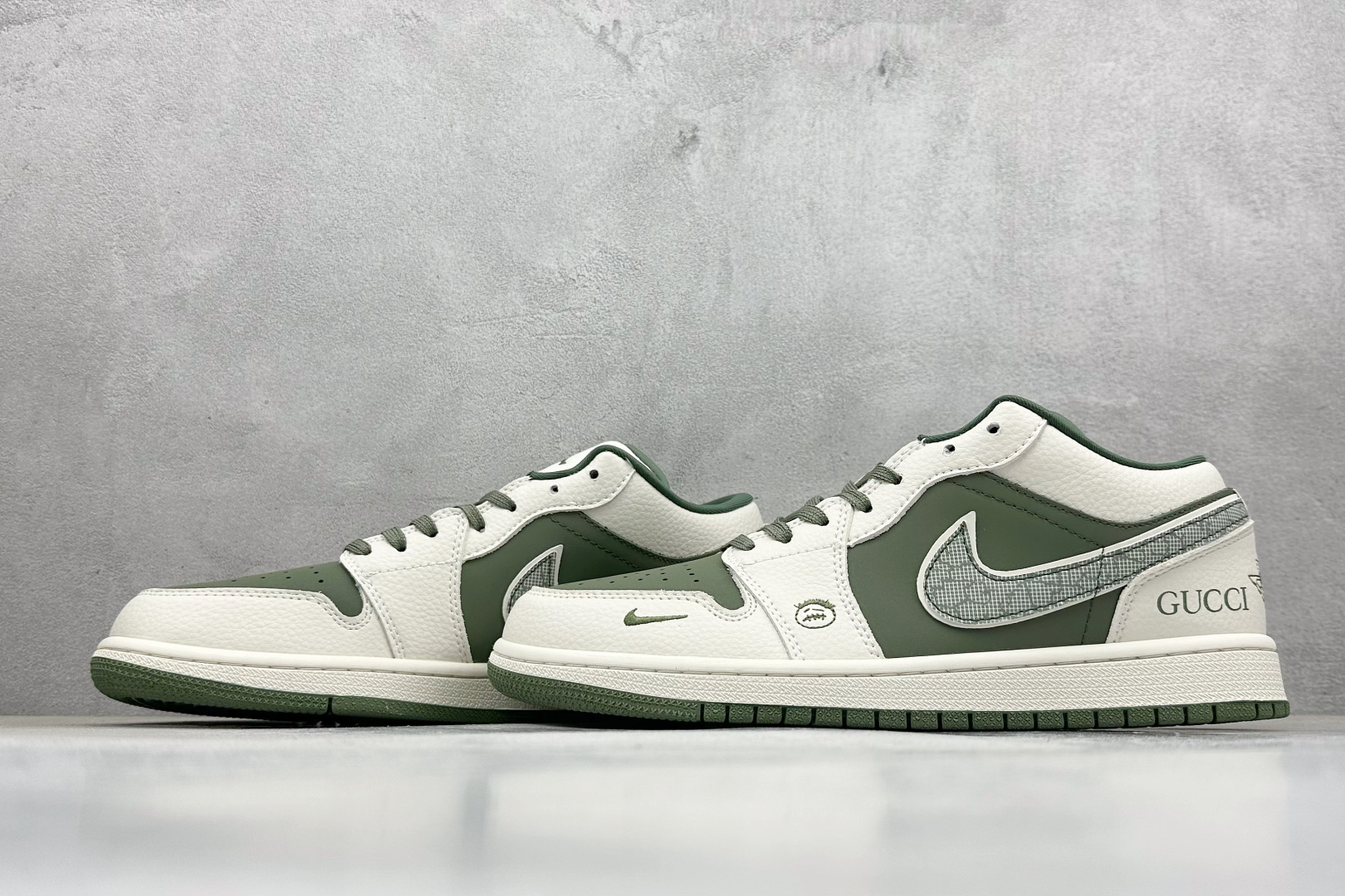 XC版Nike Jordan Air Jordan 1“古驰联名——浅绿米花勾” 高端定制 低帮 复古 减震 防滑 耐磨 篮球鞋 QR2025-002