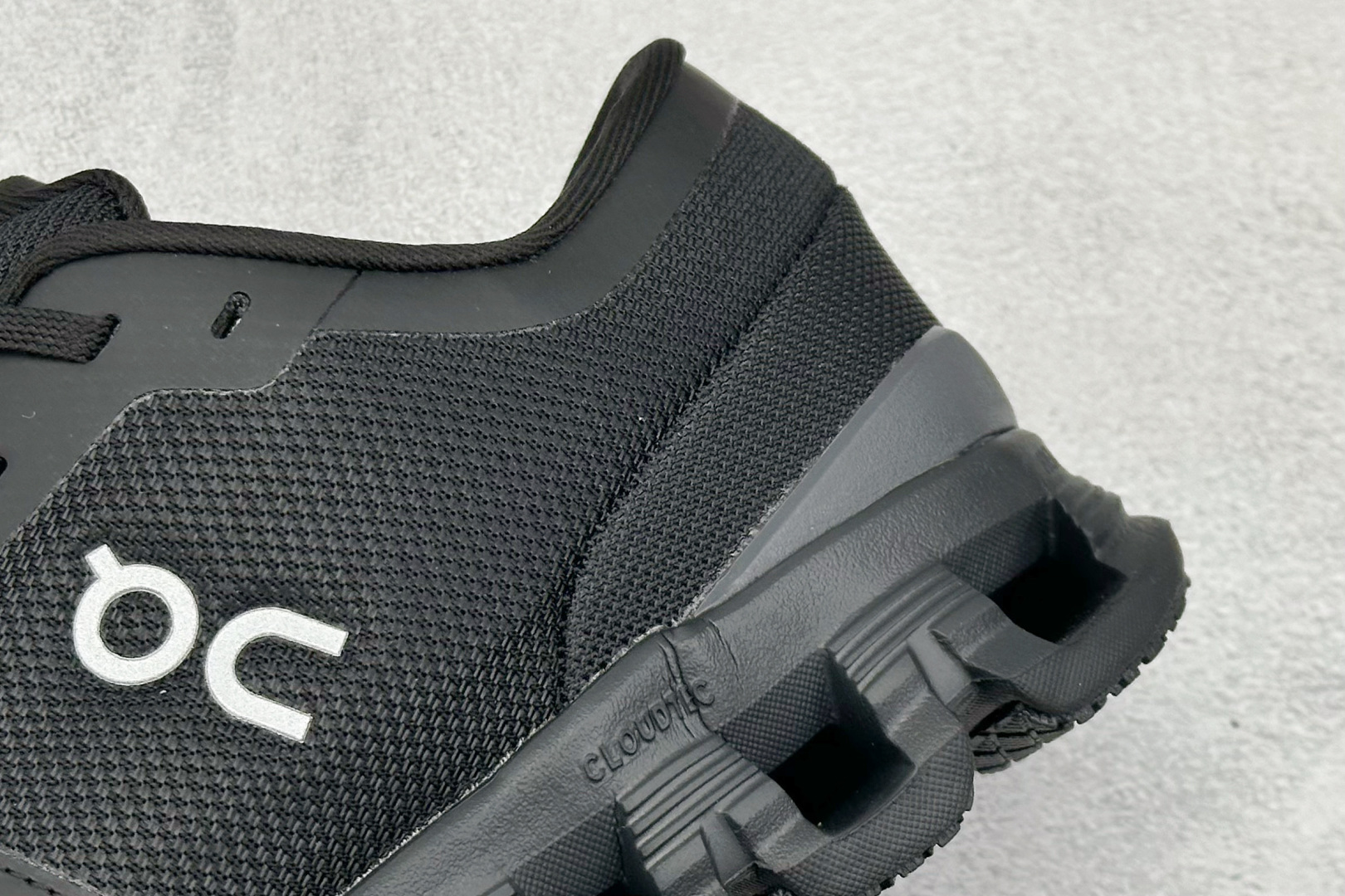 170 XD版 On昂跑 Cloudtilt Loewe 4 户外街头机能风跑步鞋 3ME3004