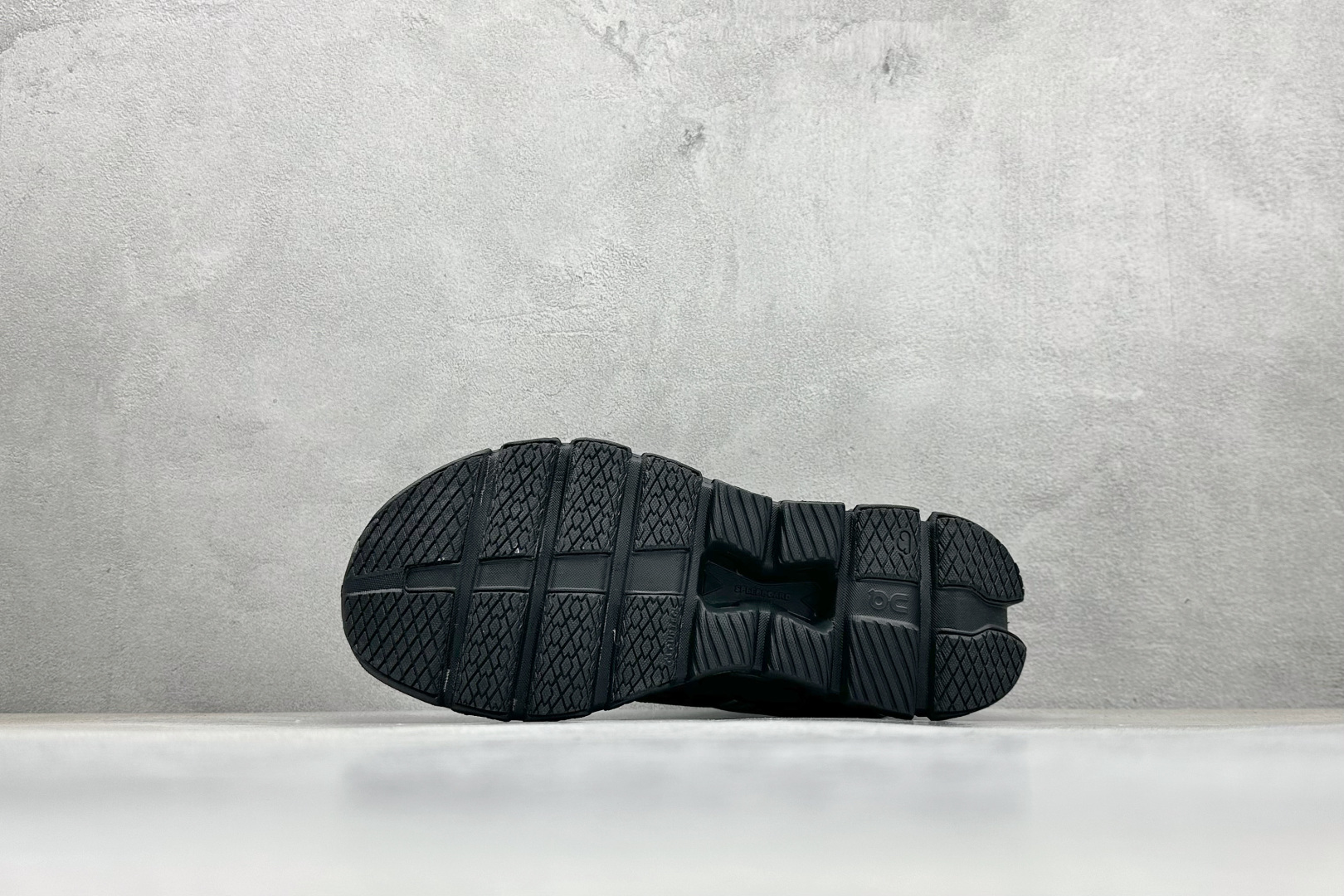 170 XD版 On昂跑 Cloudtilt Loewe 4 户外街头机能风跑步鞋 3ME3004