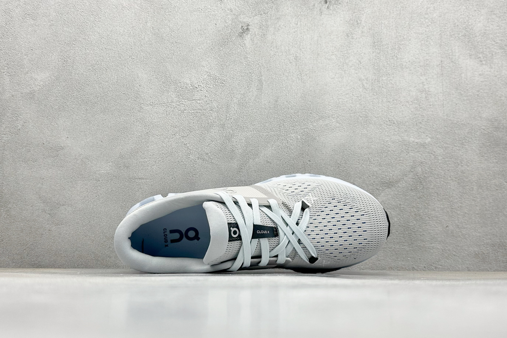 170 XD版 On昂跑 Cloudtilt Loewe 4 户外街头机能风跑步鞋 3WE3007