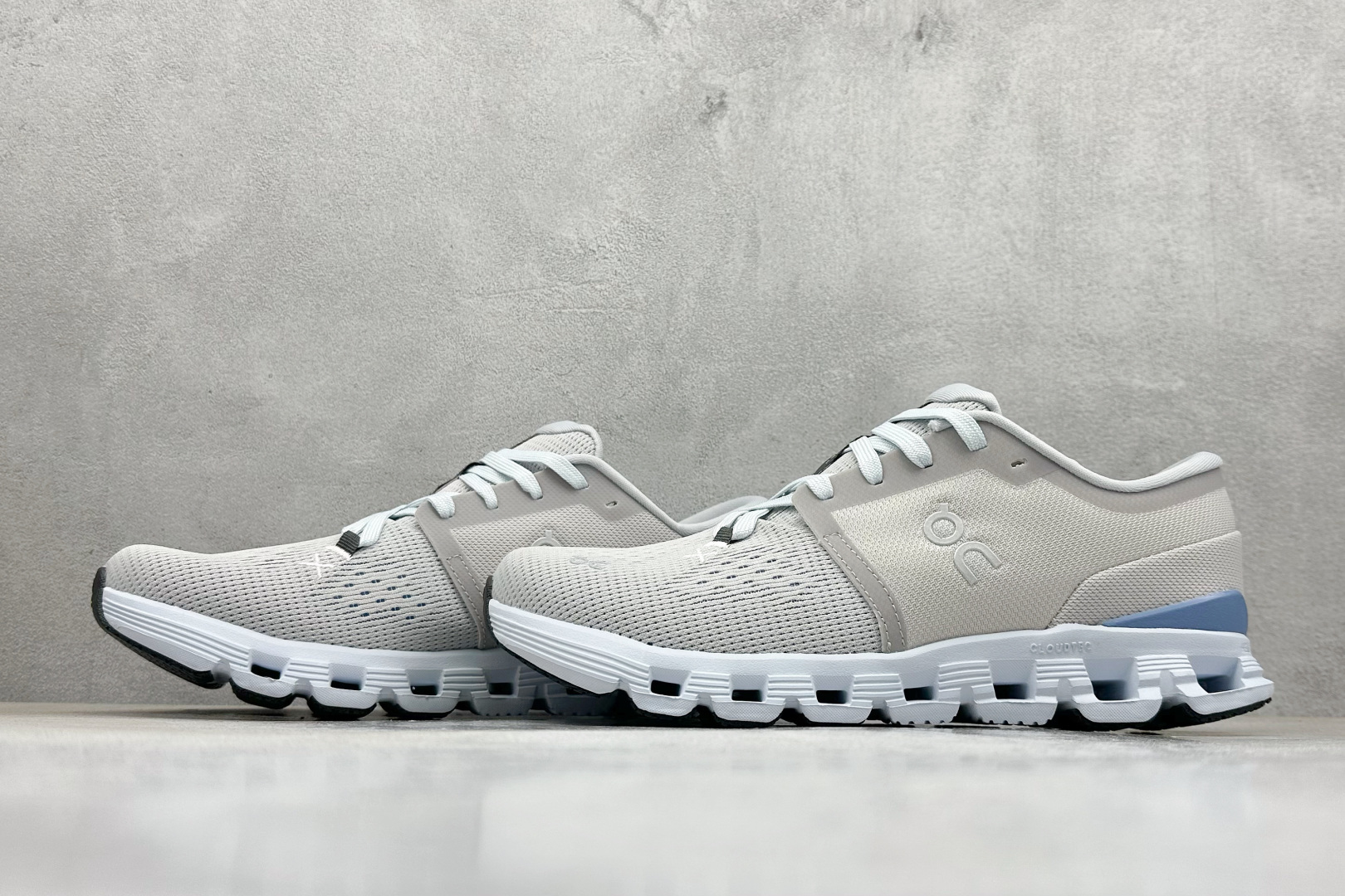 170 XD版 On昂跑 Cloudtilt Loewe 4 户外街头机能风跑步鞋 3WE3007