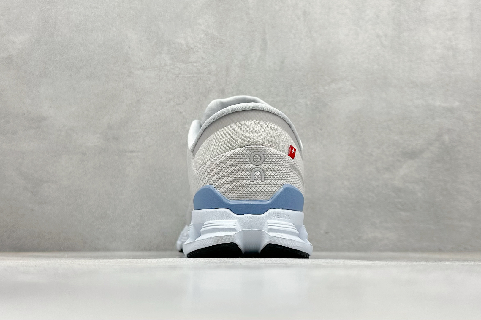 170 XD版 On昂跑 Cloudtilt Loewe 4 户外街头机能风跑步鞋 3WE3007