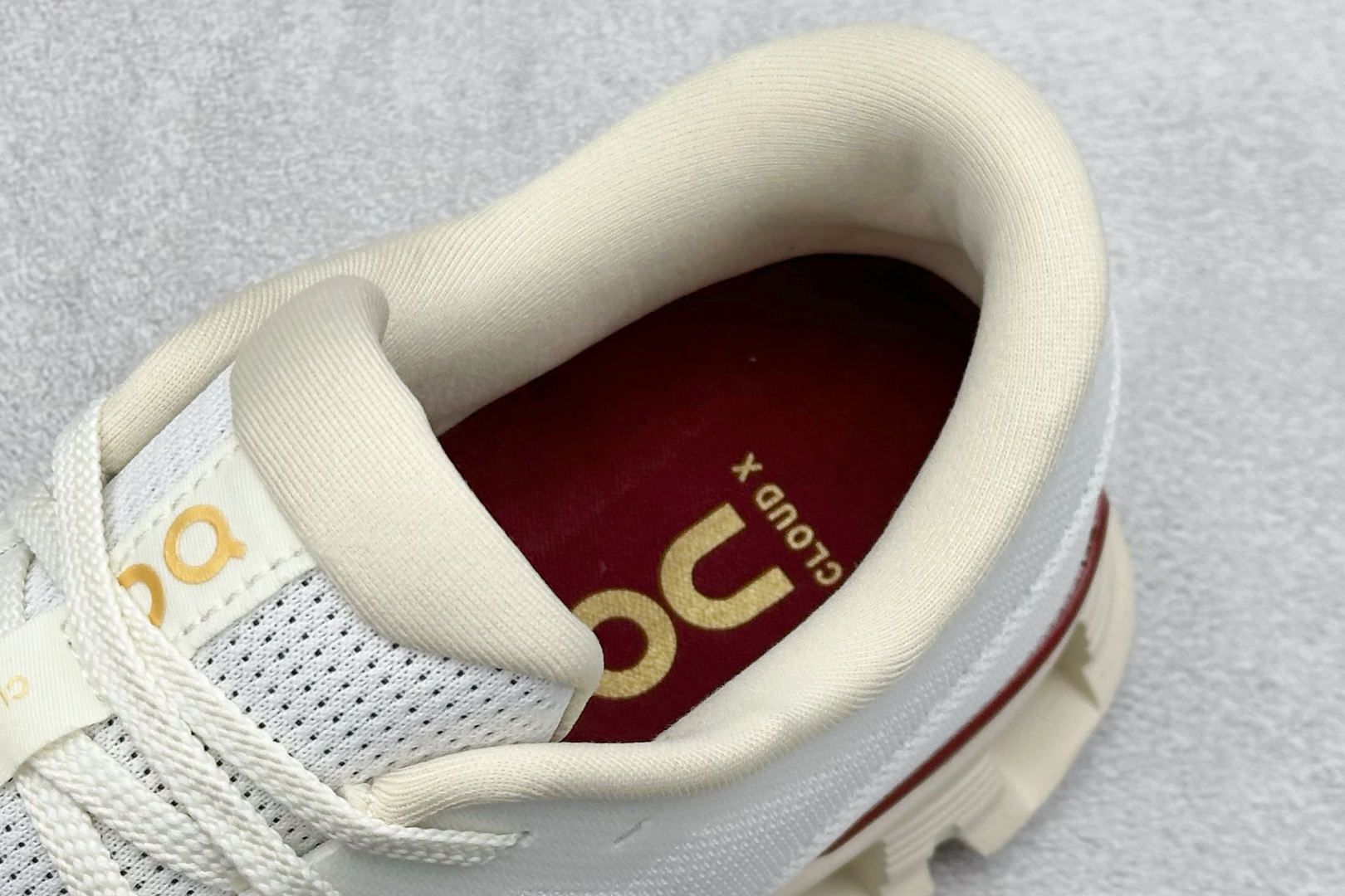 170 XD版 On昂跑 Cloudtilt Loewe 4 户外街头机能风跑步鞋 3WF1057-Chinese UA Cheap High Quatity Brand Clothes Bags handbags Sneakers wholesale wholesaler seller from China Factory suppliers Fashion Clothing Shoes best Quality Beautiful Price 170 XD版 On昂跑 Cloudtilt Loewe 4 户外街头机能风跑步鞋 3WF1057