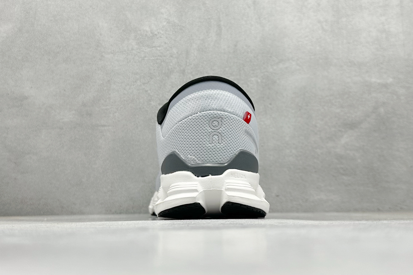 170 XD版 On昂跑 Cloudtilt Loewe 4 户外街头机能风跑步鞋 3ME3004