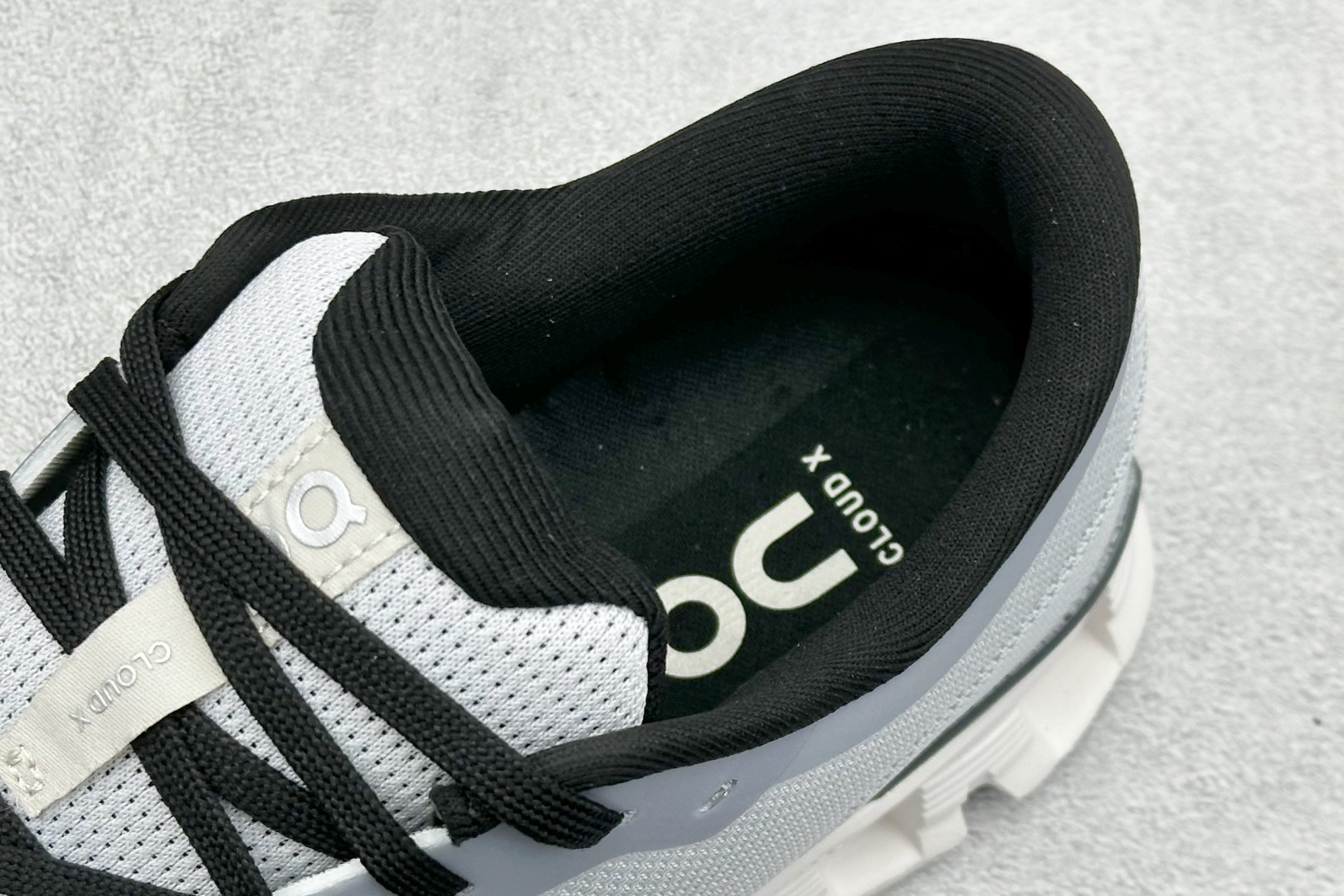 170 XD版 On昂跑 Cloudtilt Loewe 4 户外街头机能风跑步鞋 3ME3004