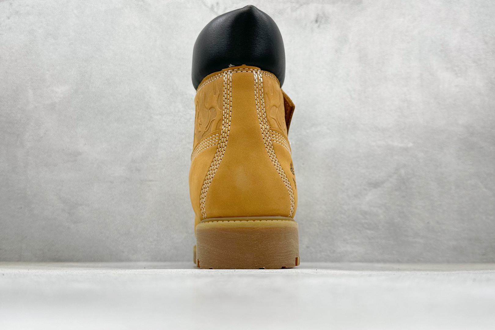 原装渠道联名 Timberland x Bape x Undefeated 添柏岚/天伯伦 猿人头 TB0A1R7Y231-High Quatity Cheap Brand wholesale wholesaler seller Clothes Bags handbags Sneakers Top Fashion Clothing Shoes from China Factory Chinese suppliers best Quality Beautiful Price 原装渠道联名 Timberland x Bape x Undefeated 添柏岚/天伯伦 猿人头 TB0A1R7Y231