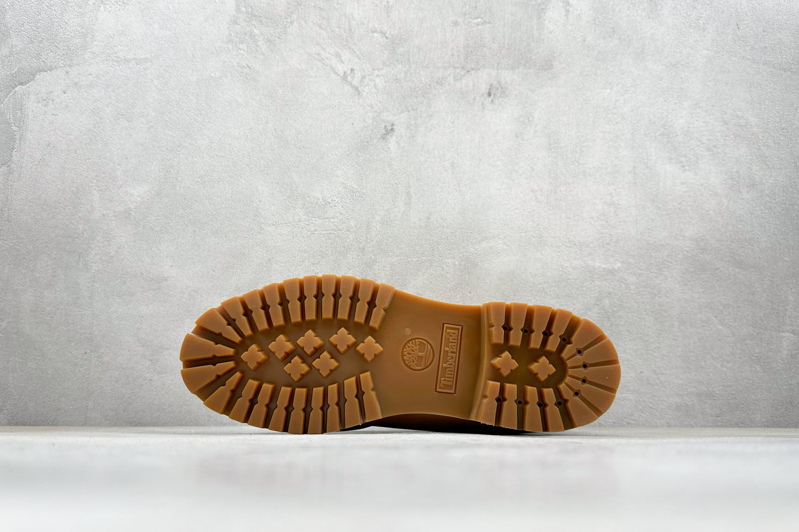 原装渠道联名 Timberland x Bape x Undefeated 添柏岚/天伯伦 猿人头 TB0A1R7Y231-High Quatity Cheap Brand wholesale wholesaler seller Clothes Bags handbags Sneakers Top Fashion Clothing Shoes from China Factory Chinese suppliers best Quality Beautiful Price 原装渠道联名 Timberland x Bape x Undefeated 添柏岚/天伯伦 猿人头 TB0A1R7Y231