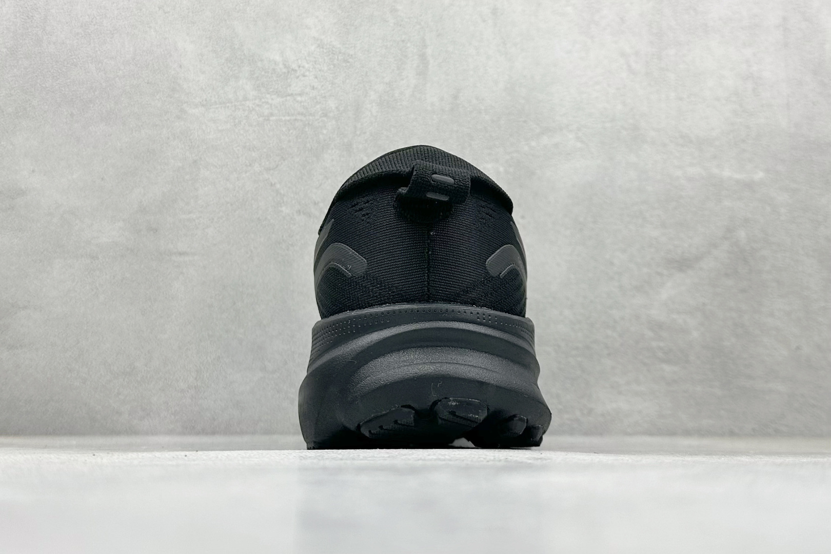 180 ASICS GEL-KAYANO 32 亚瑟士 PLATINUM低帮专业有氧超轻便运动跑步鞋 1011C052-001