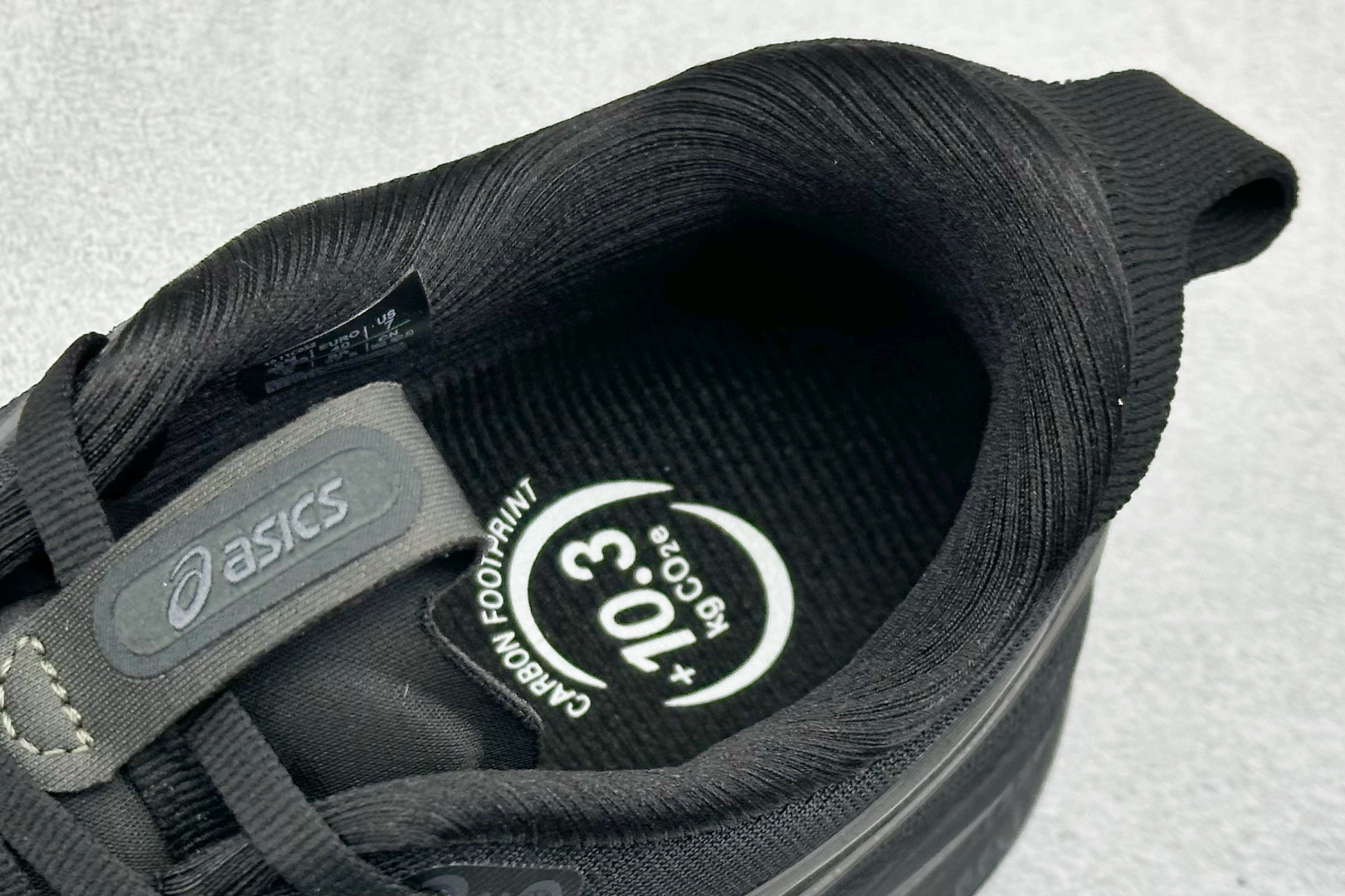 180 ASICS GEL-KAYANO 32 亚瑟士 PLATINUM低帮专业有氧超轻便运动跑步鞋 1011C052-001