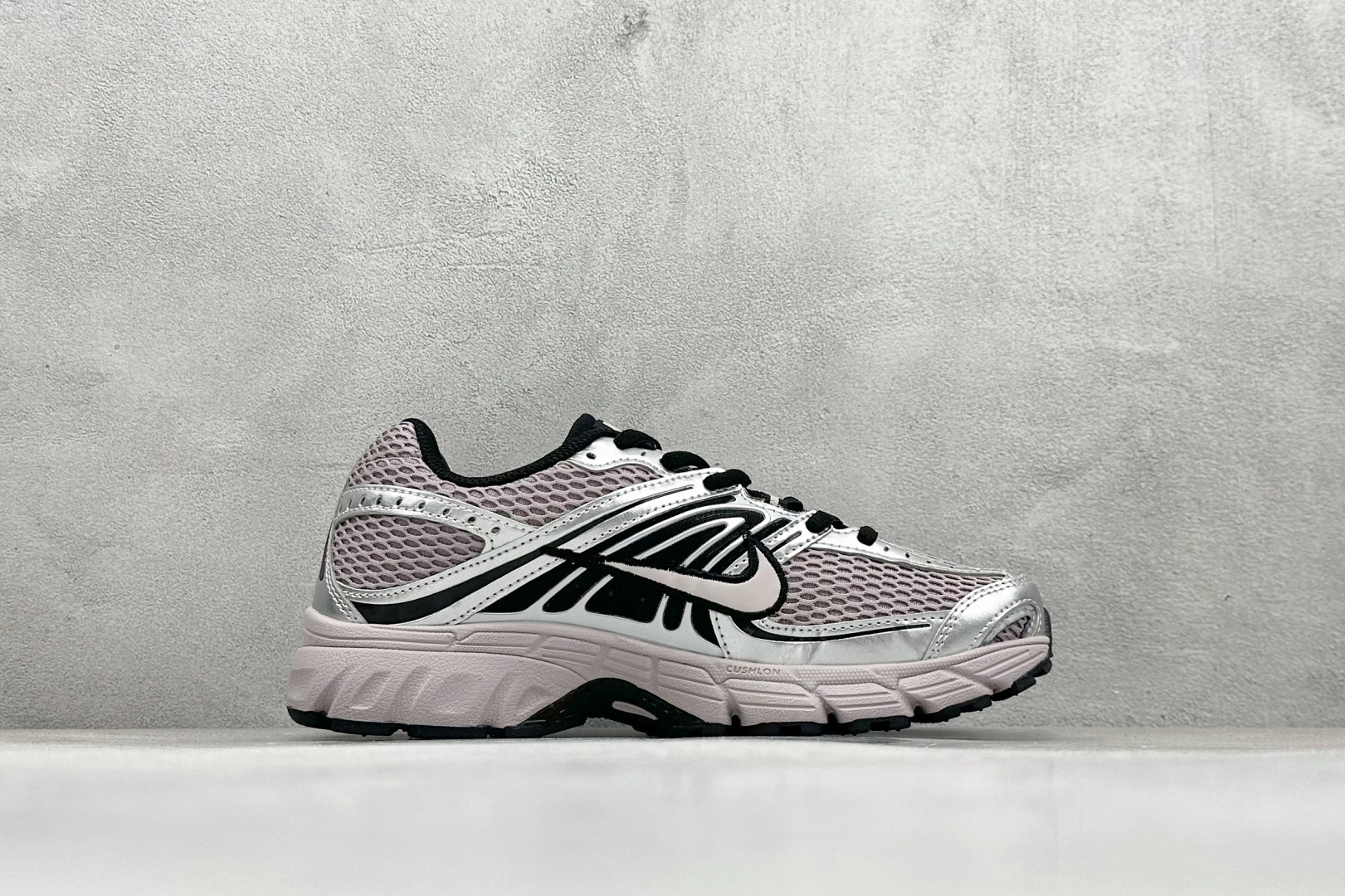 Nike Air Moto 2K 耐克新款复古气垫跑步鞋 HQ2056-200