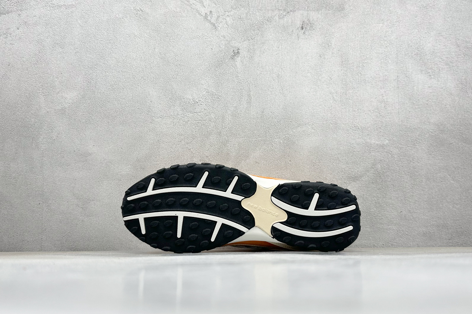 220 New Balance 204系列复古透气休闲运动慢跑鞋 U204LKTI