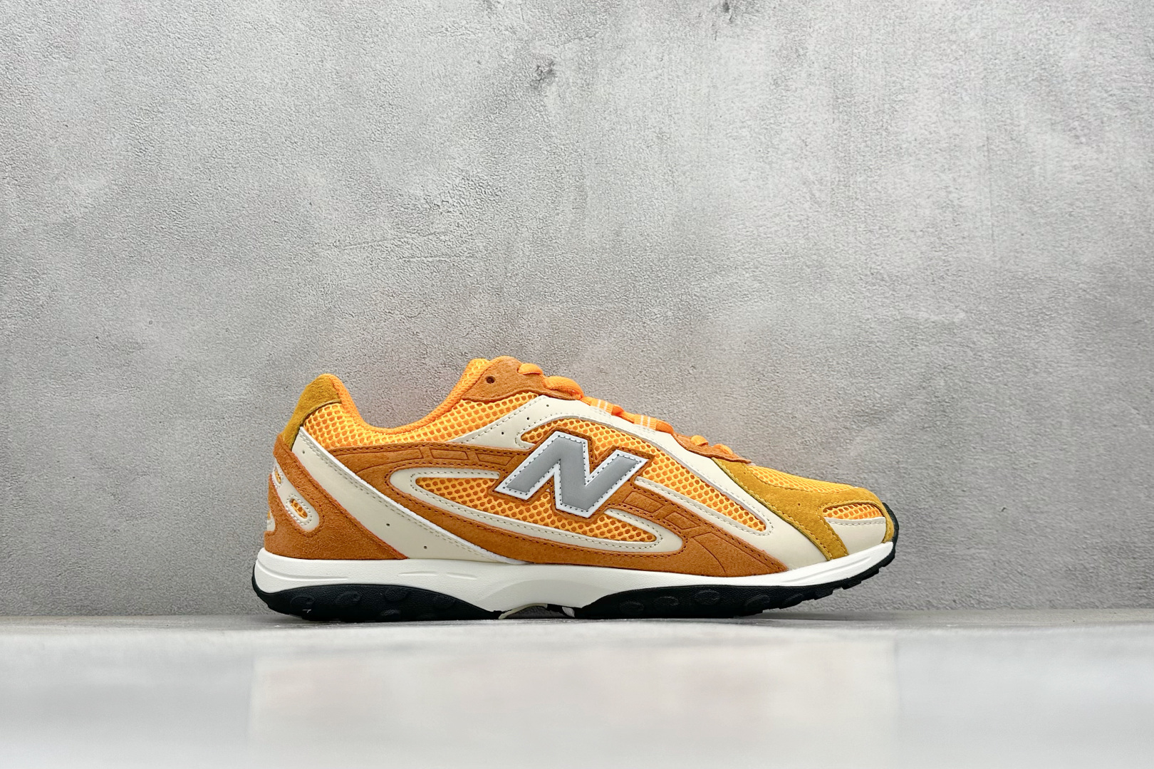 220 New Balance 204系列复古透气休闲运动慢跑鞋 U204LKTI