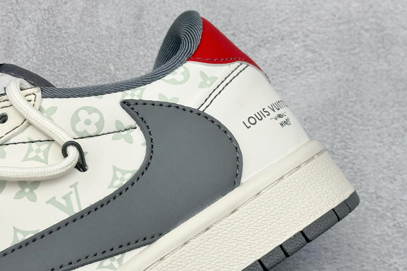 Travis Scott x Fragment Design x Air Jordan 1 Low SP AJ1 乔1 LV联名 米灰印花红标 低帮文化休闲板鞋 HT5088-605
