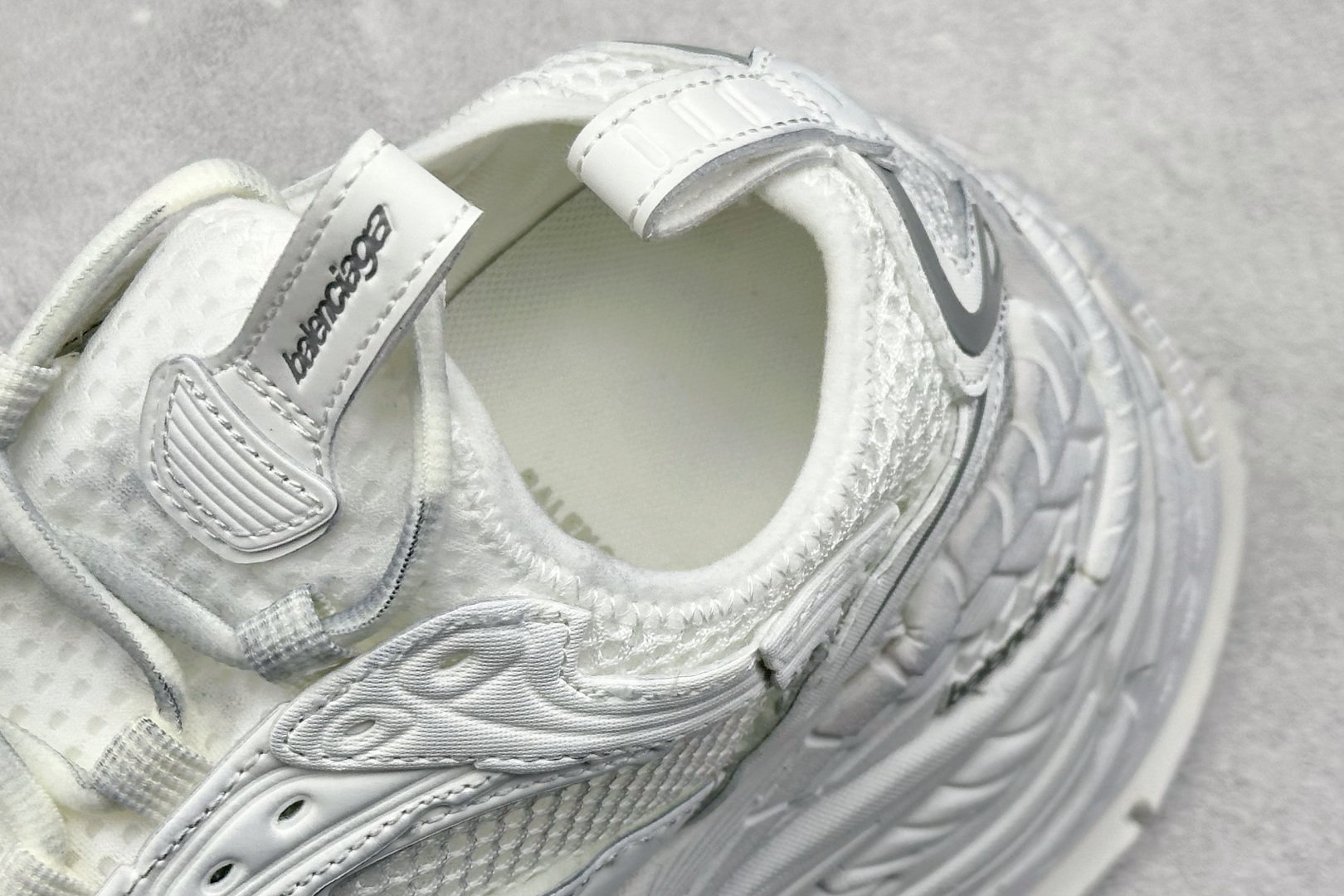 400 OK版Balenciaga巴黎世家 Platfo 厚底系带 老爹鞋 821137 WPLTF 0101