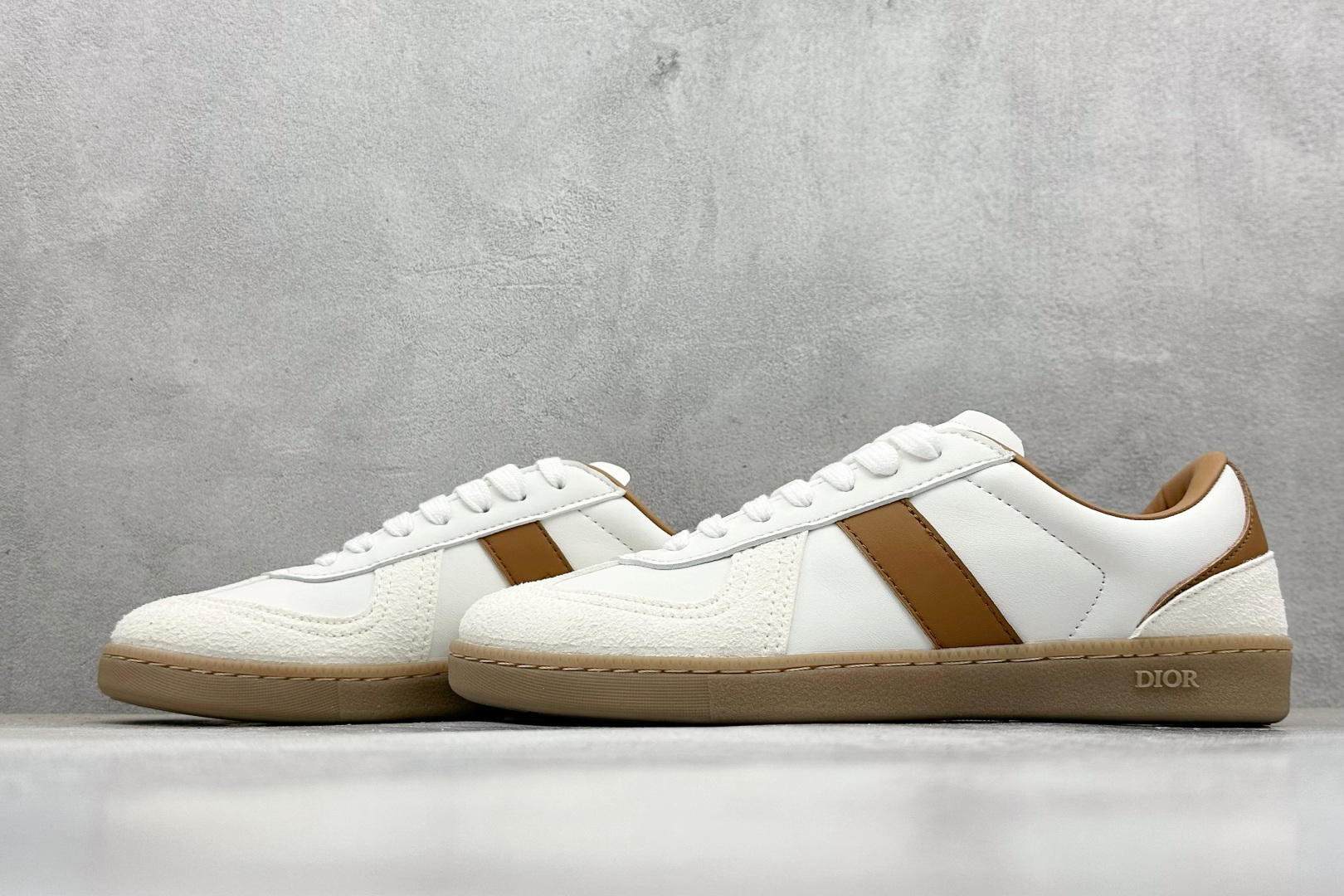 210 S版DIOR 迪奥B01 Match point 运动鞋 以时尚优雅的廓形重新诠释 3SN328ZRH-H076