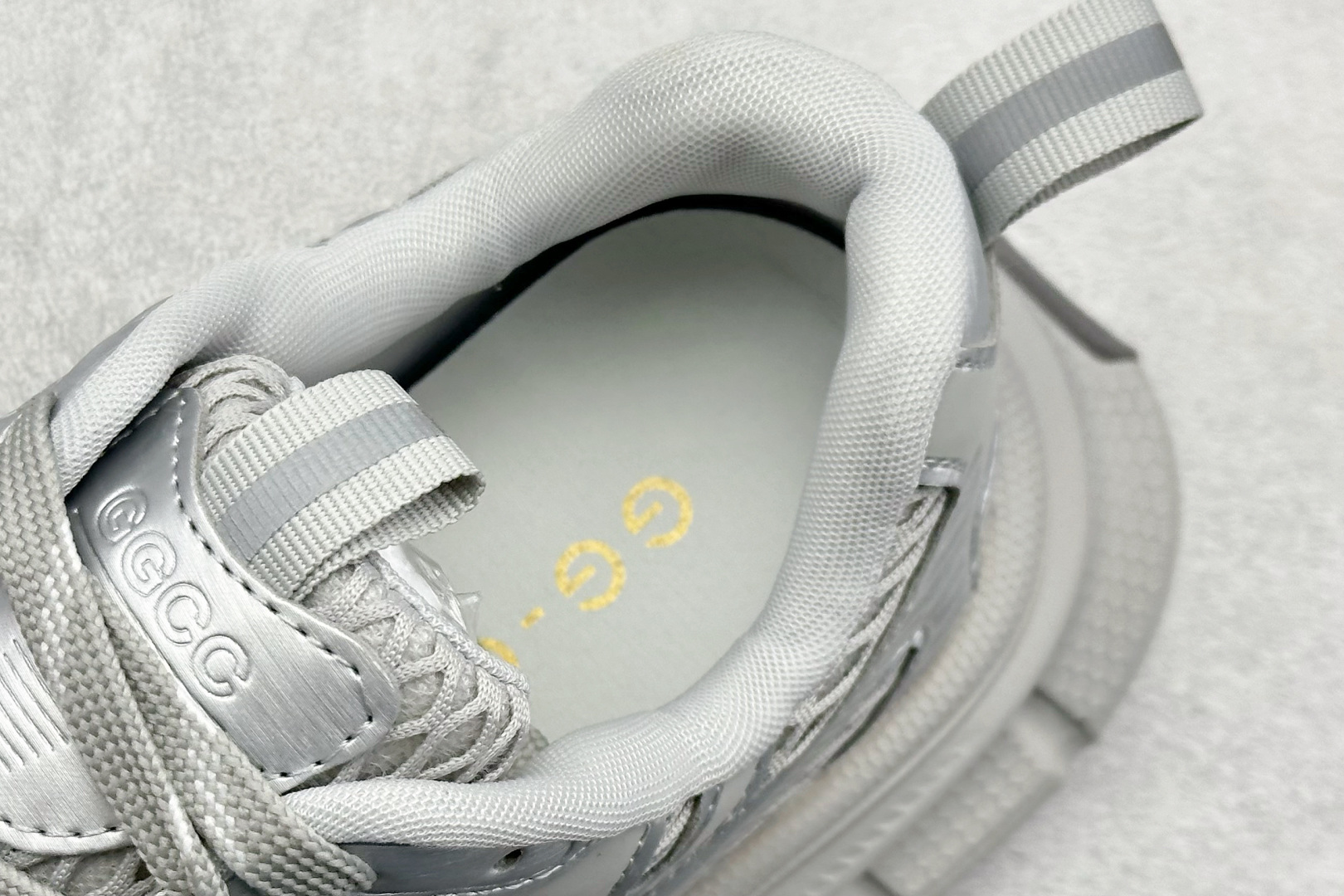 200 GG-CC Chunky Low 时尚休闲运动老爹鞋系列