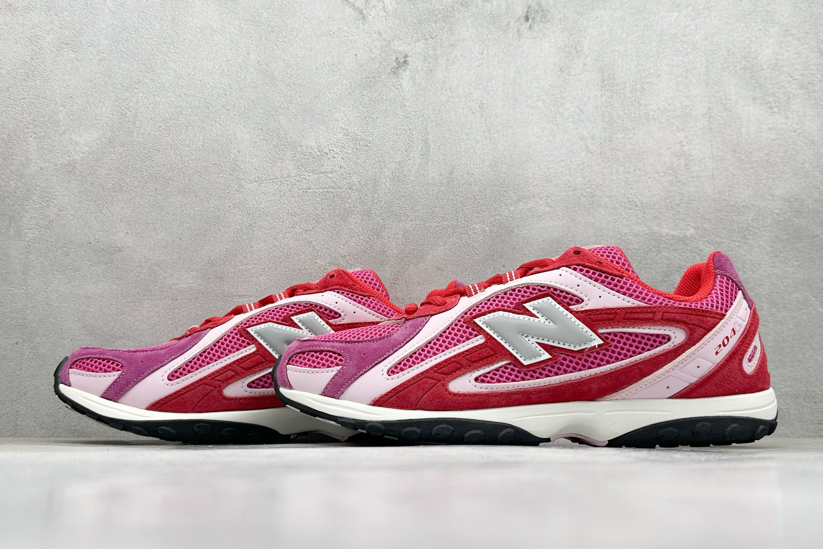 220 New Balance 204L 薄底鞋 薄底皮质鞋带德训miu系 减震耐磨包裹性支撑轻便 低帮 生活休闲鞋 U204LKTH-Chinese UA Cheap High Quatity Brand Clothes Bags handbags Sneakers wholesale wholesaler seller from China Factory suppliers Fashion Clothing Shoes best Quality Beautiful Price 220 New Balance 204L 薄底鞋 薄底皮质鞋带德训miu系 减震耐磨包裹性支撑轻便 低帮 生活休闲鞋 U204LKTH