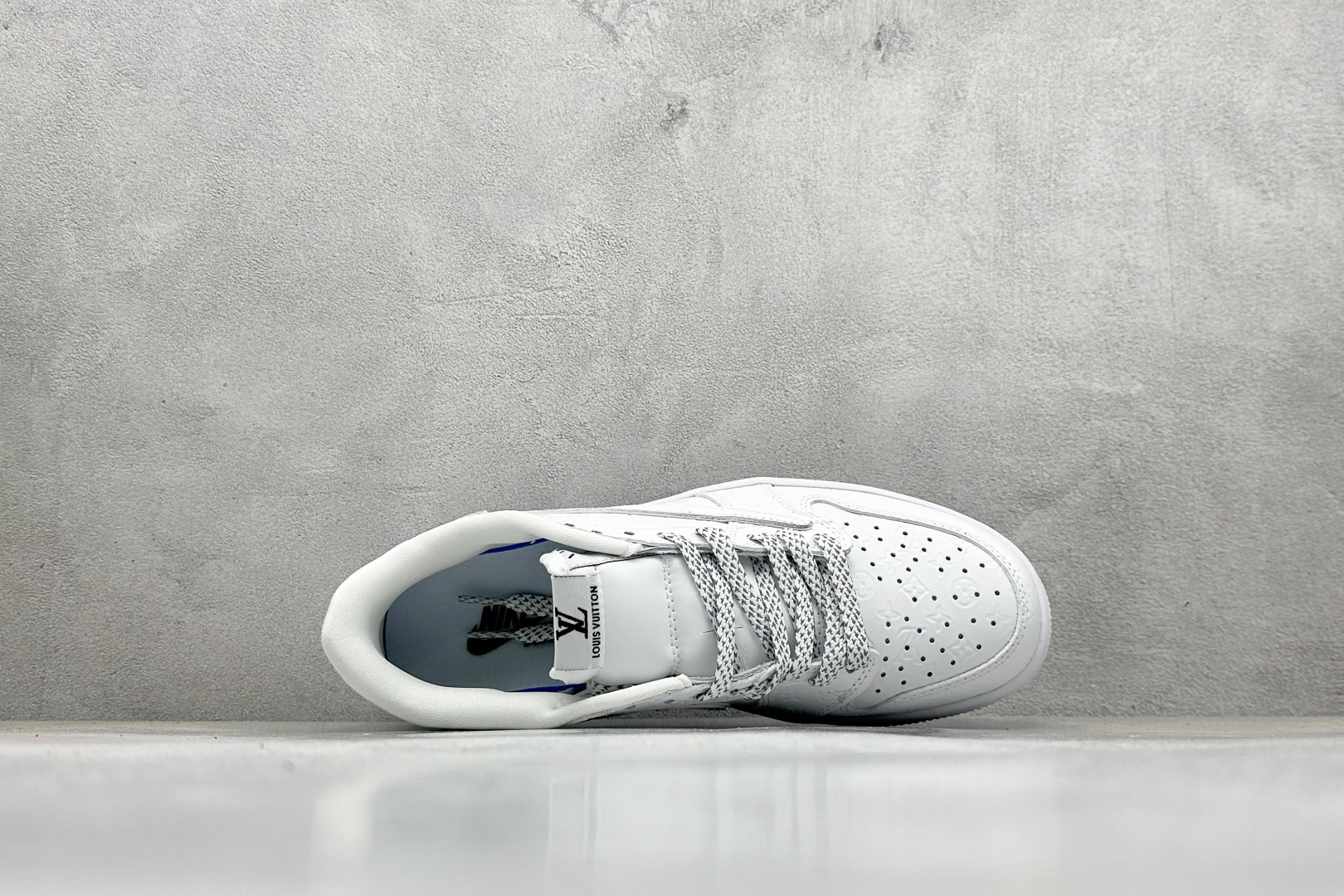 Travis Scott x Nike Air Jordan 1 Low x Louis Vuitton Air Jordan 1 Low 反转纯白满印满天星倒钩 XS2025-076
