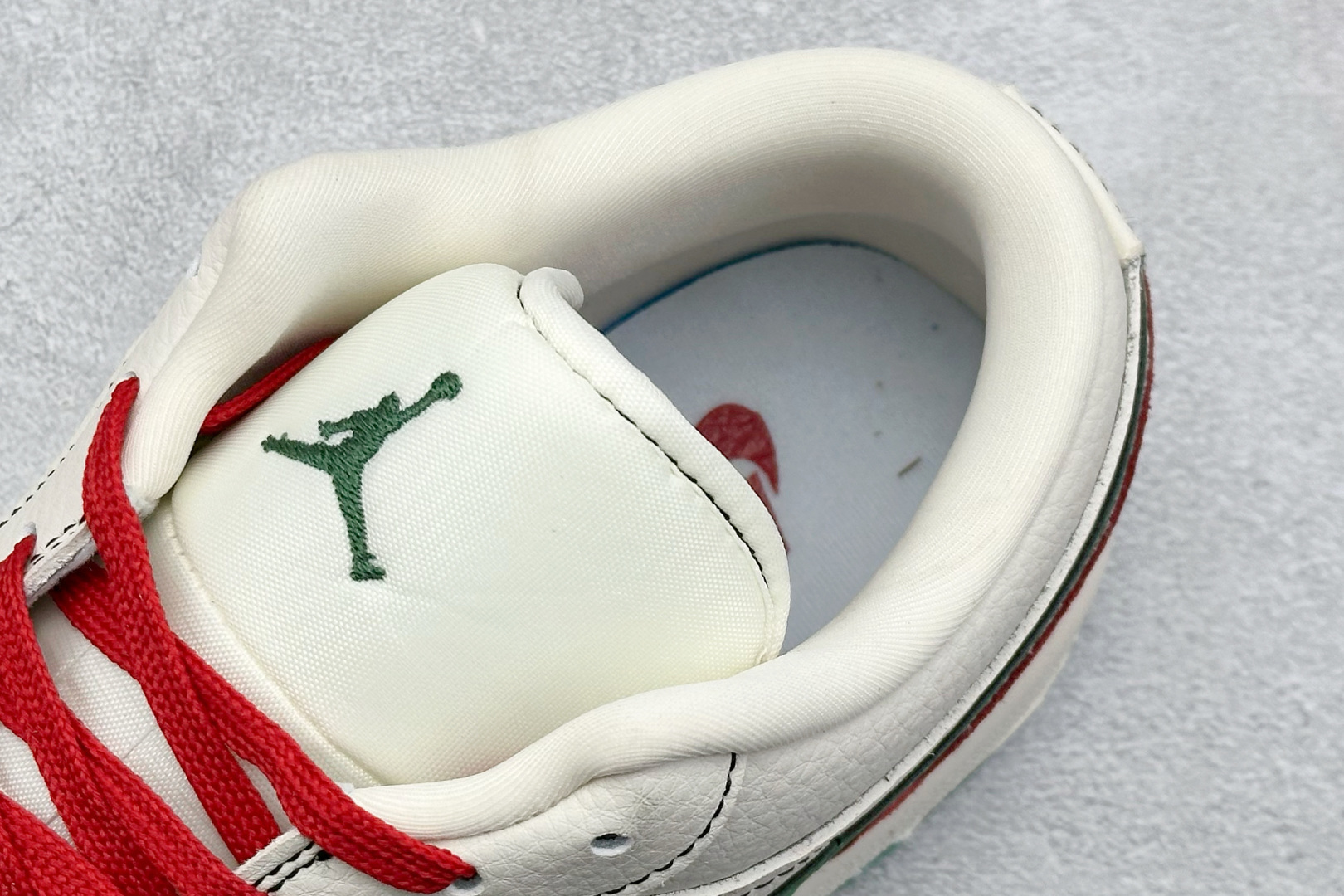 Travis Scott x Fragment Design x Air Jordan 1 Low SP 乔1古驰联名 低帮文化休闲板鞋 LD2025-003