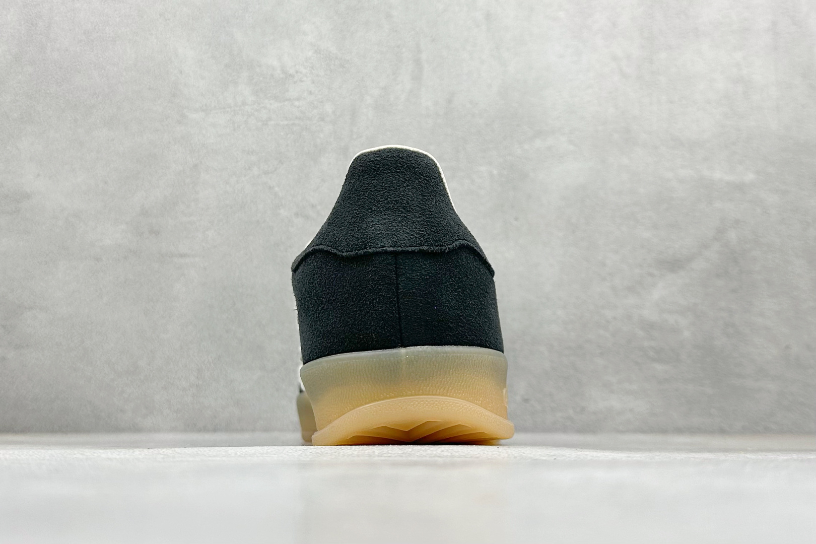 190 Adidas Originals Gazelle Indoor三叶草复古休闲防滑耐磨低帮板鞋 JS1412