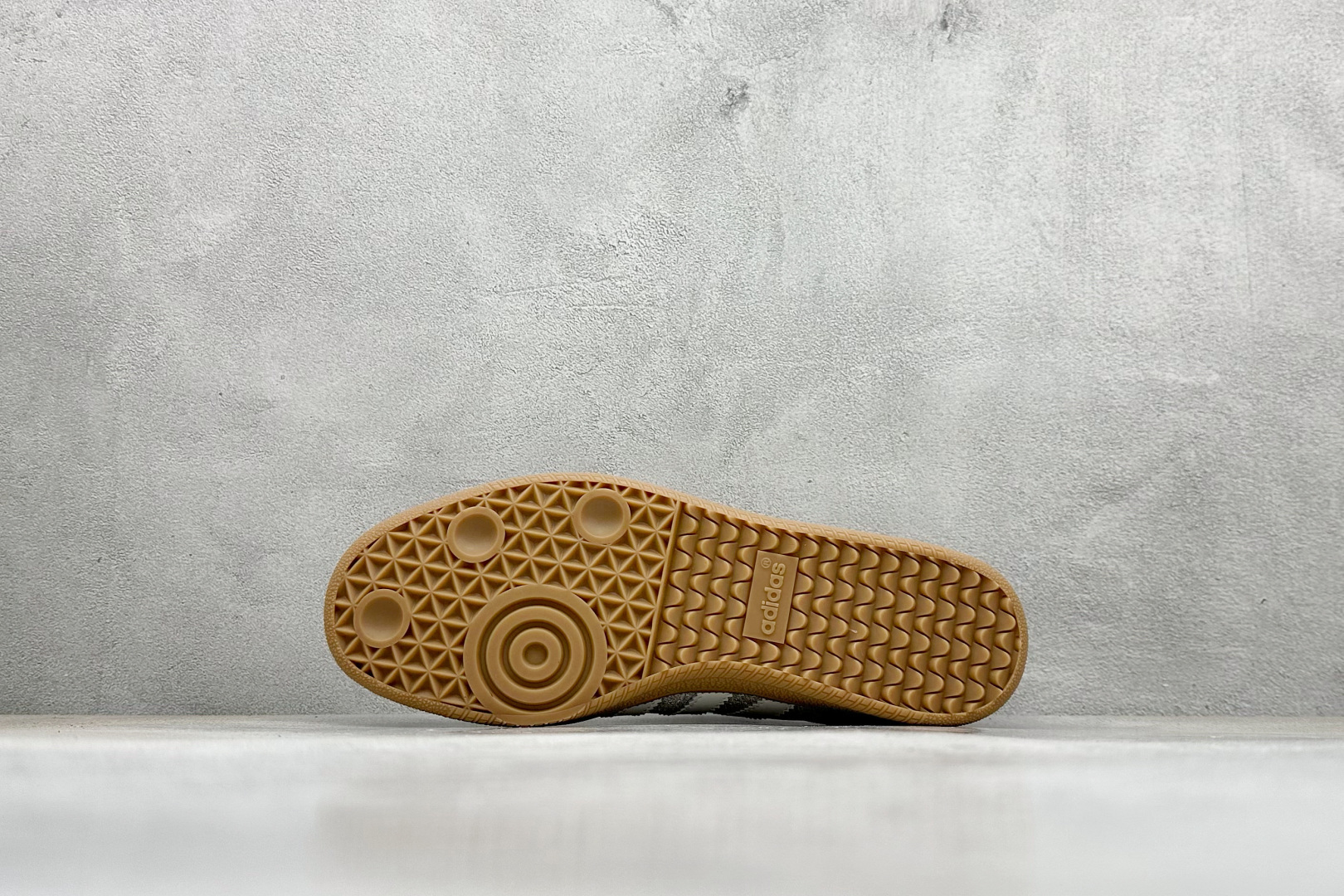 160 Adidas Originals Samba 阿迪达斯三叶草 桑巴舞系列绅士德训足球风百搭低帮休闲运动板鞋 KI6264