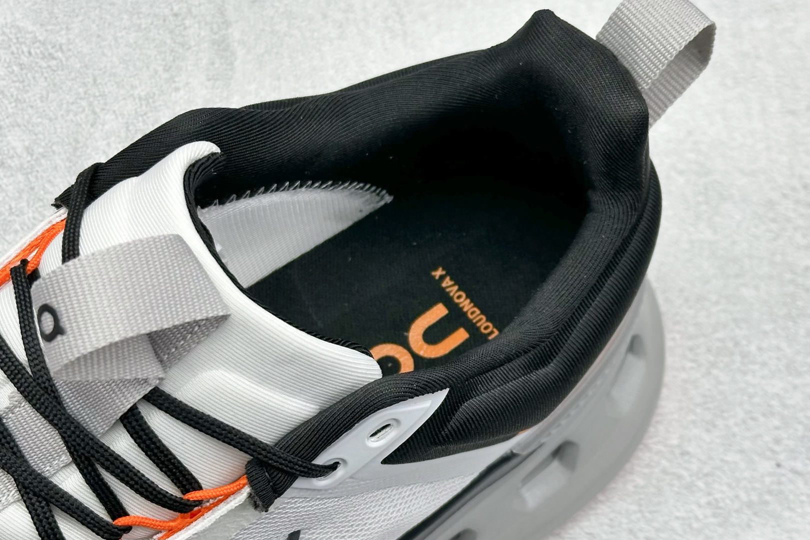 180 XD版On Cloudzone X昂跑舒适百搭防滑耐磨 低帮休闲跑步鞋 3ME3041-Chinese UA Cheap High Quatity Brand Clothes Bags handbags Sneakers wholesale wholesaler seller from China Factory suppliers Fashion Clothing Shoes best Quality Beautiful Price 180 XD版On Cloudzone X昂跑舒适百搭防滑耐磨 低帮休闲跑步鞋 3ME3041