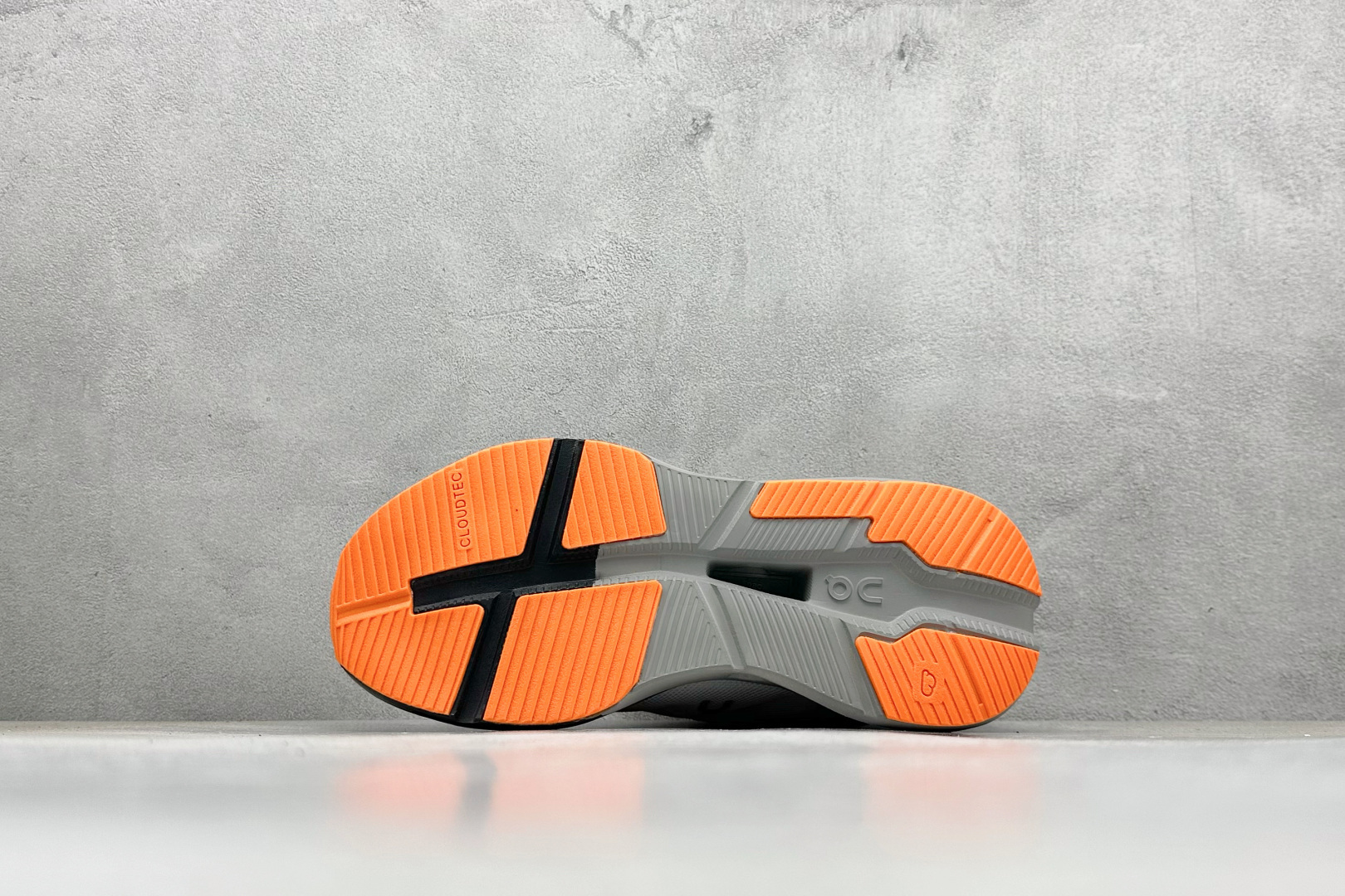 180 XD版On Cloudzone X昂跑舒适百搭防滑耐磨 低帮休闲跑步鞋 3ME3041-Chinese UA Cheap High Quatity Brand Clothes Bags handbags Sneakers wholesale wholesaler seller from China Factory suppliers Fashion Clothing Shoes best Quality Beautiful Price 180 XD版On Cloudzone X昂跑舒适百搭防滑耐磨 低帮休闲跑步鞋 3ME3041