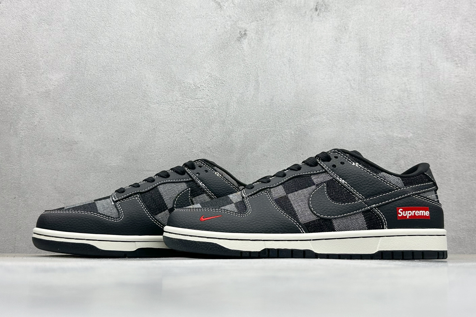 SC版Nike SB Dunk Low Sup联名 黑灰格调 高端定制 低帮休闲板鞋 SC0601-462