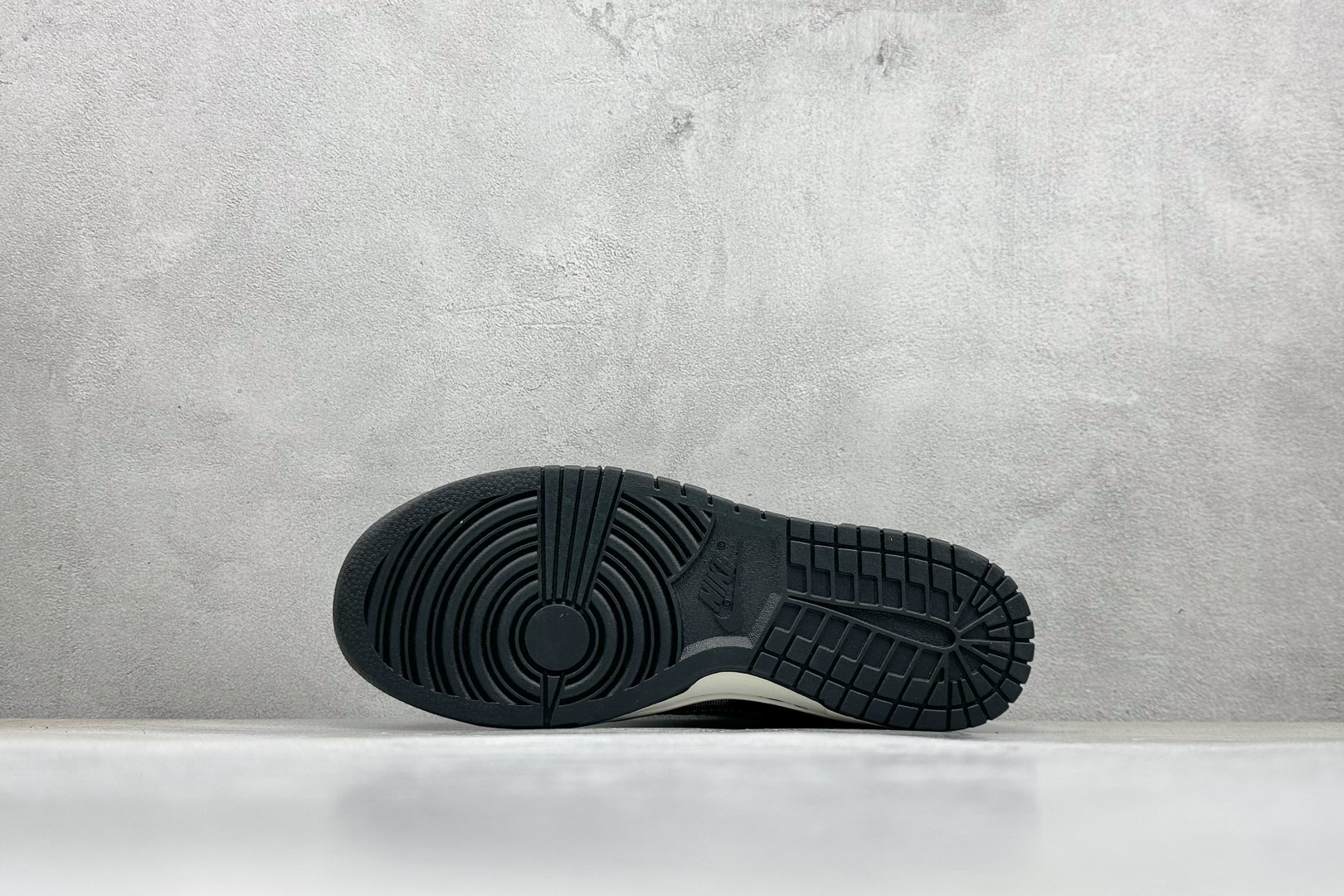 SC版Nike SB Dunk Low Sup联名 黑灰格调 高端定制 低帮休闲板鞋 SC0601-462