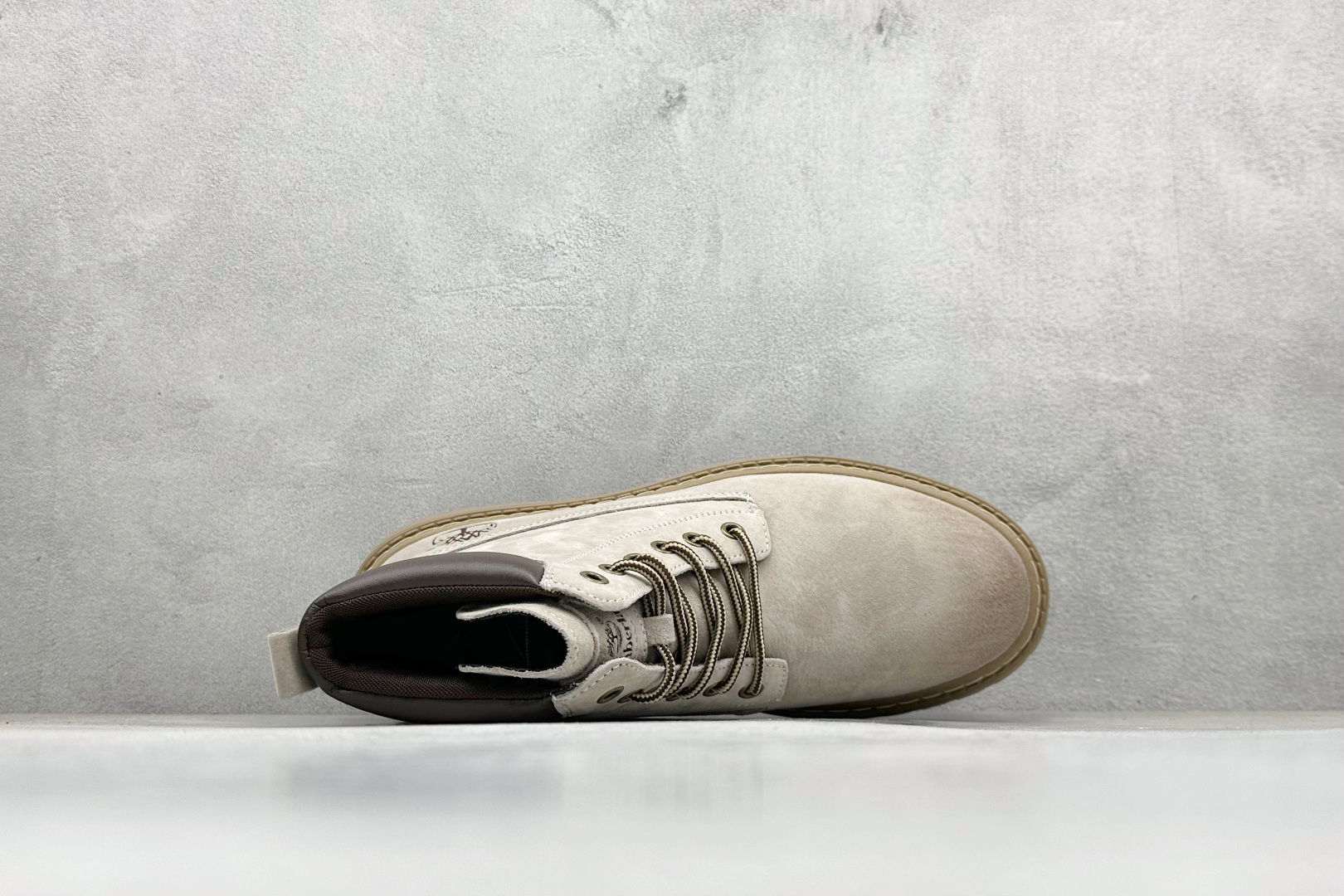 280 Timberland添柏岚/天伯伦户外中帮休闲大黄靴系列 TB0068