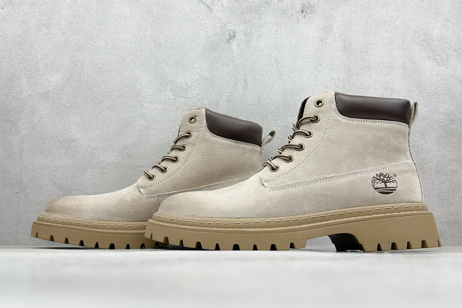 280 Timberland添柏岚/天伯伦户外中帮休闲大黄靴系列 TB0068